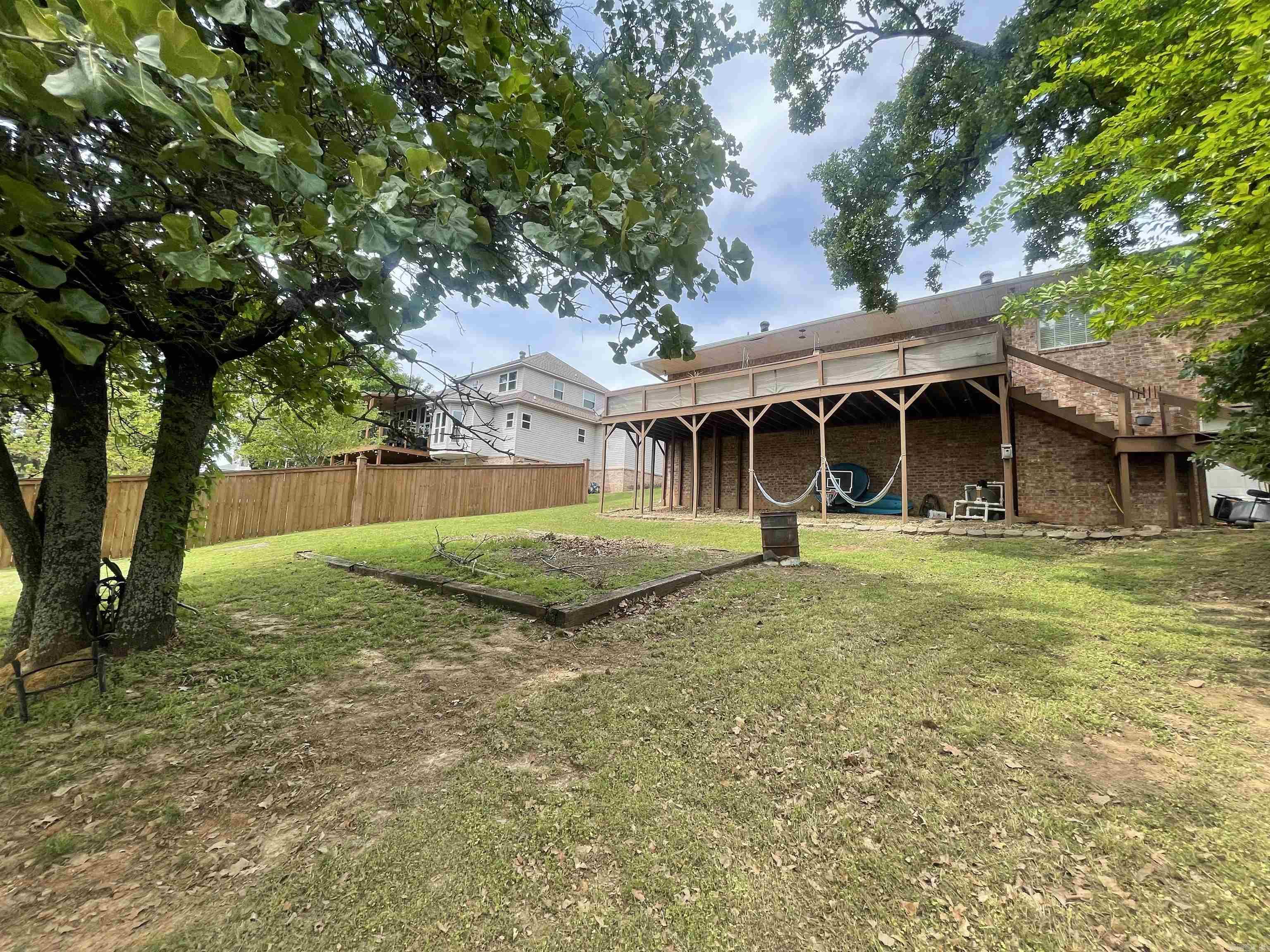 34 Valley View Dr East Russellville, AR 72802