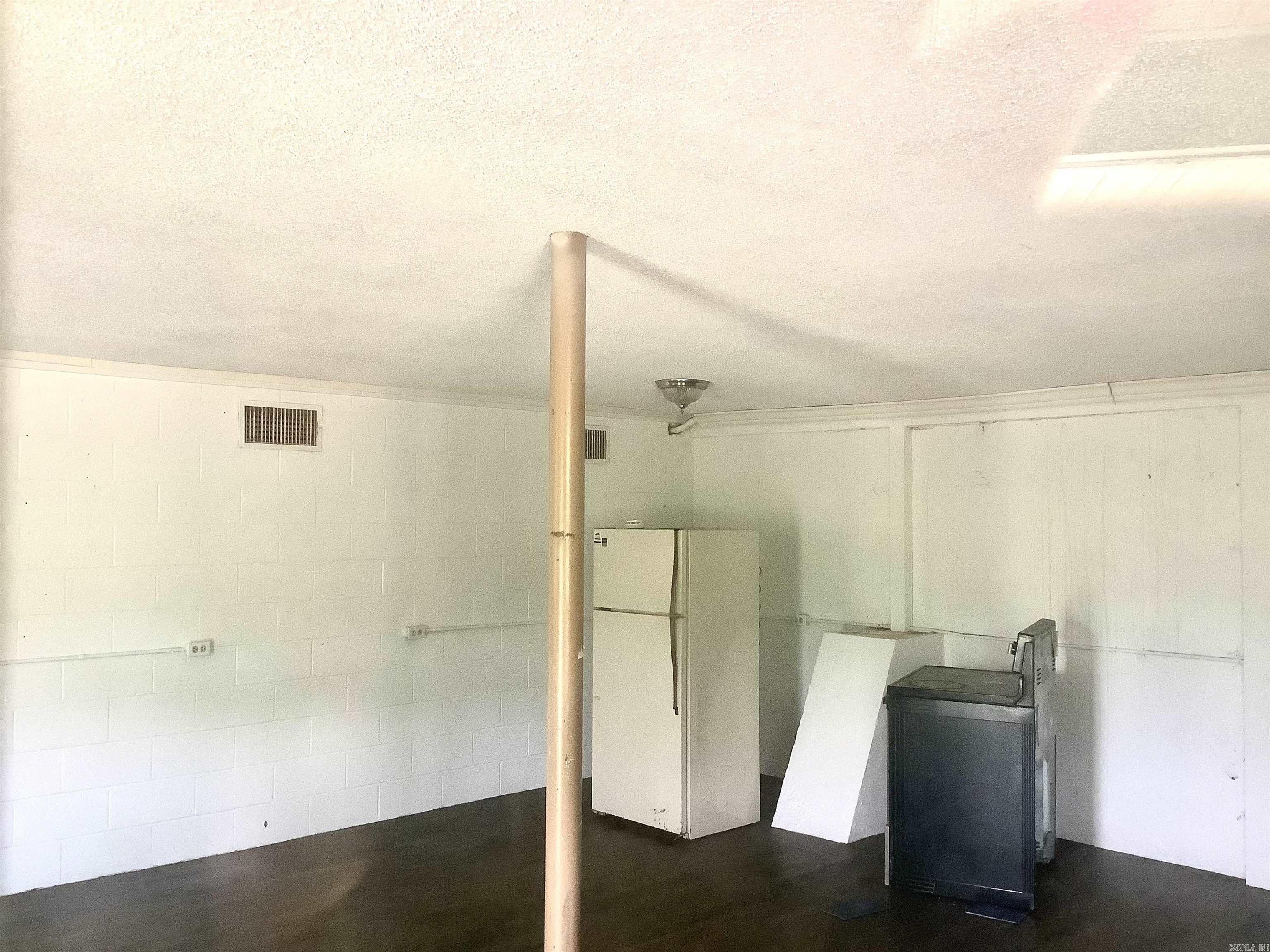 1875 E Grand 1873 E. Grand Ave Hot Springs, AR