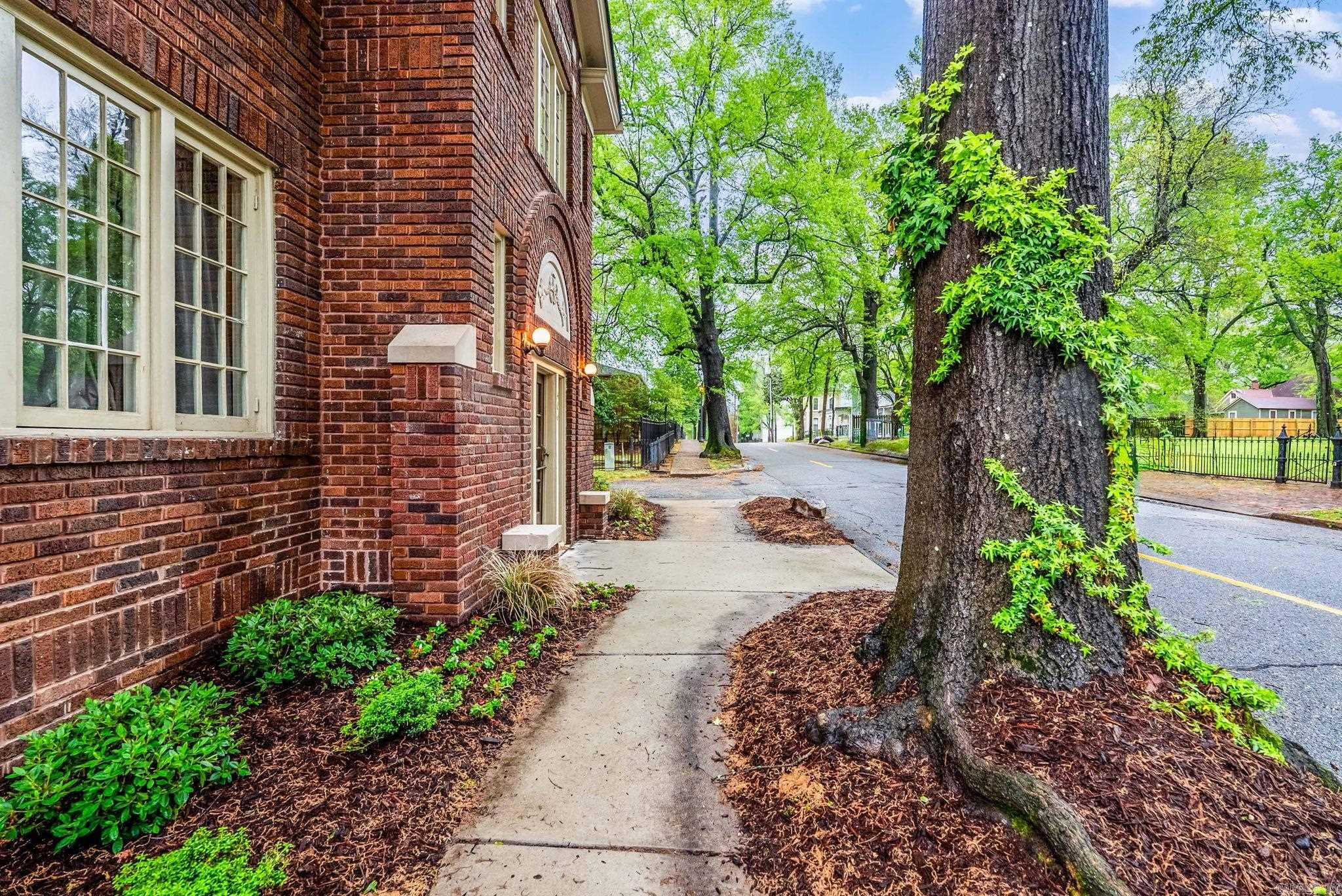 406 E 7th  Little Rock, AR