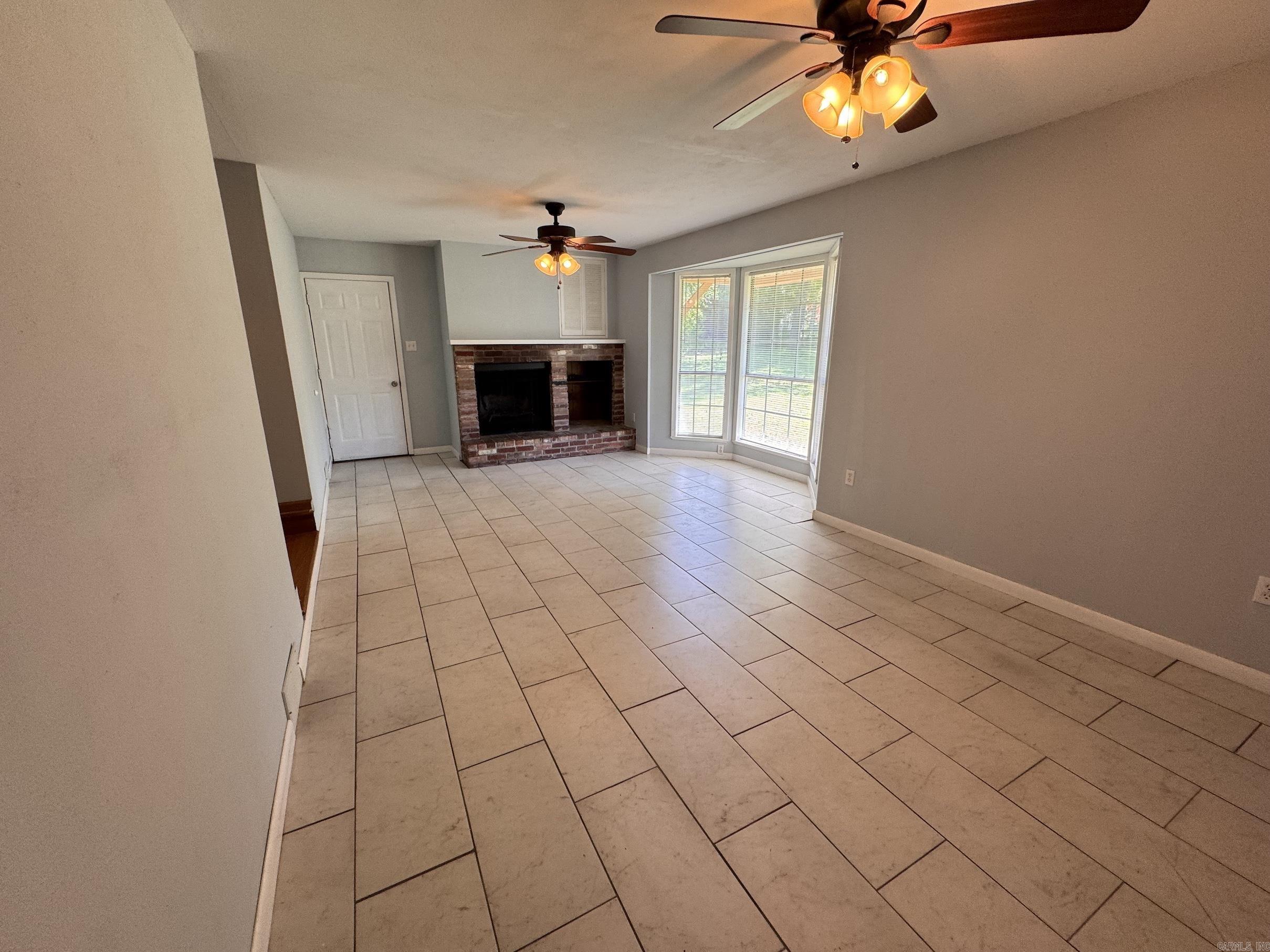 1004  Cedar  Searcy, AR