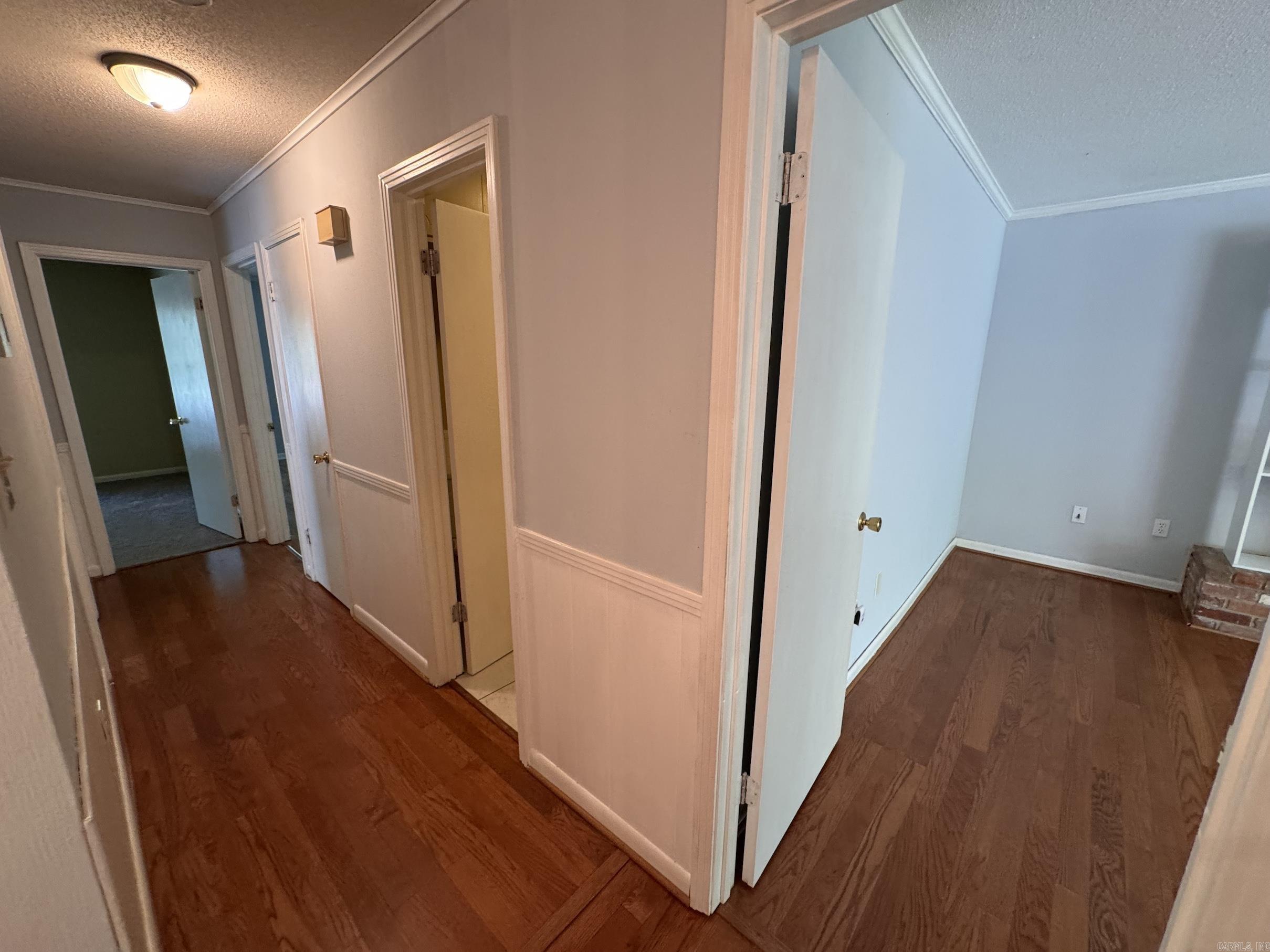 1004  Cedar  Searcy, AR