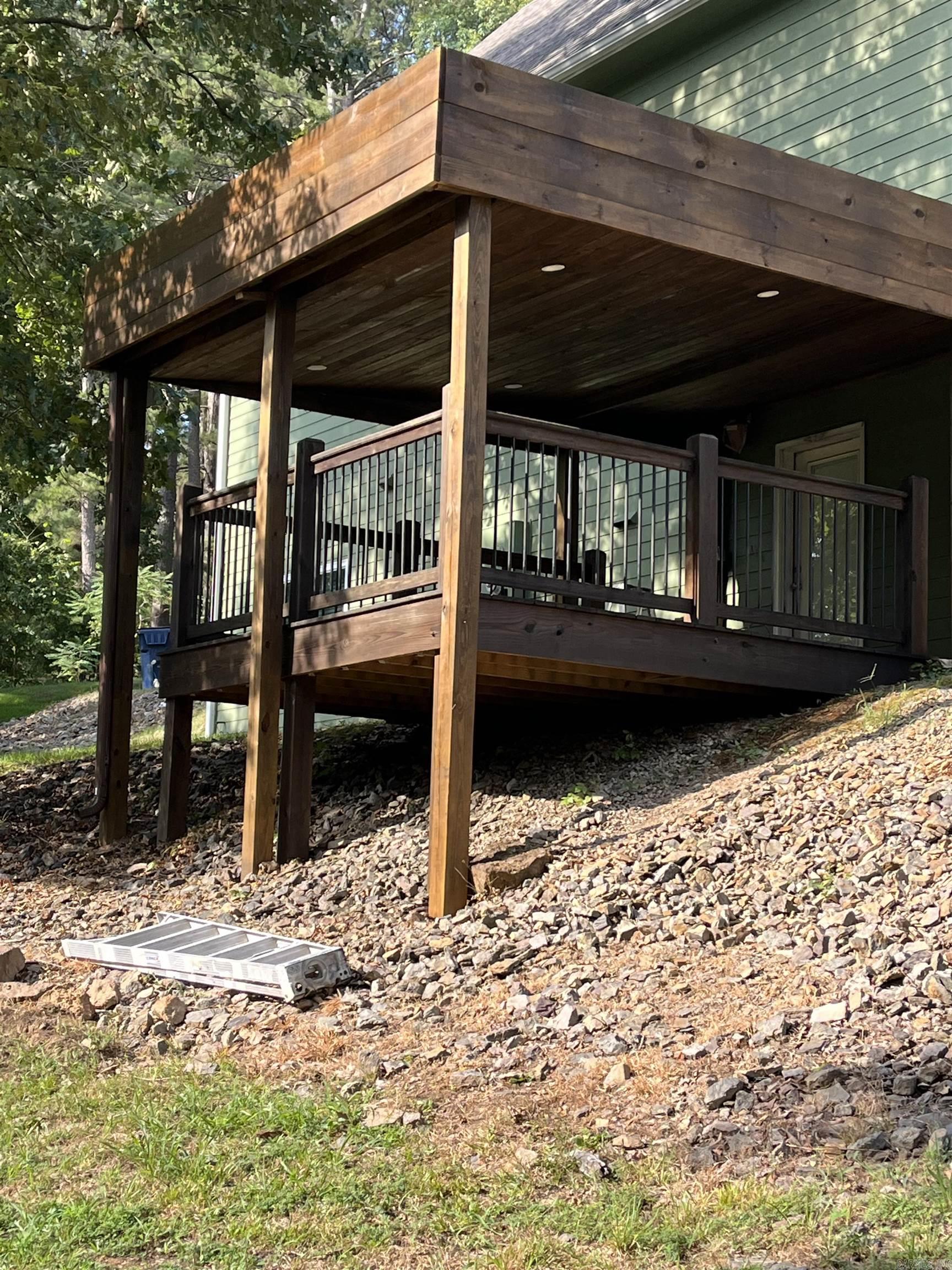85  Lakeshore  Greers Ferry, AR