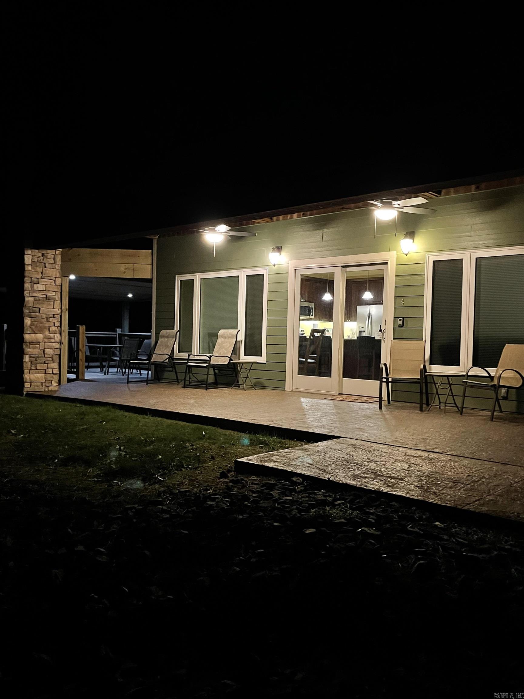 85  Lakeshore  Greers Ferry, AR
