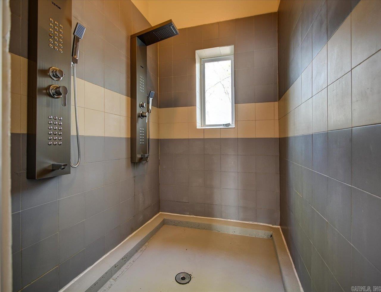 710 W Grand Ave  Hot Springs, AR