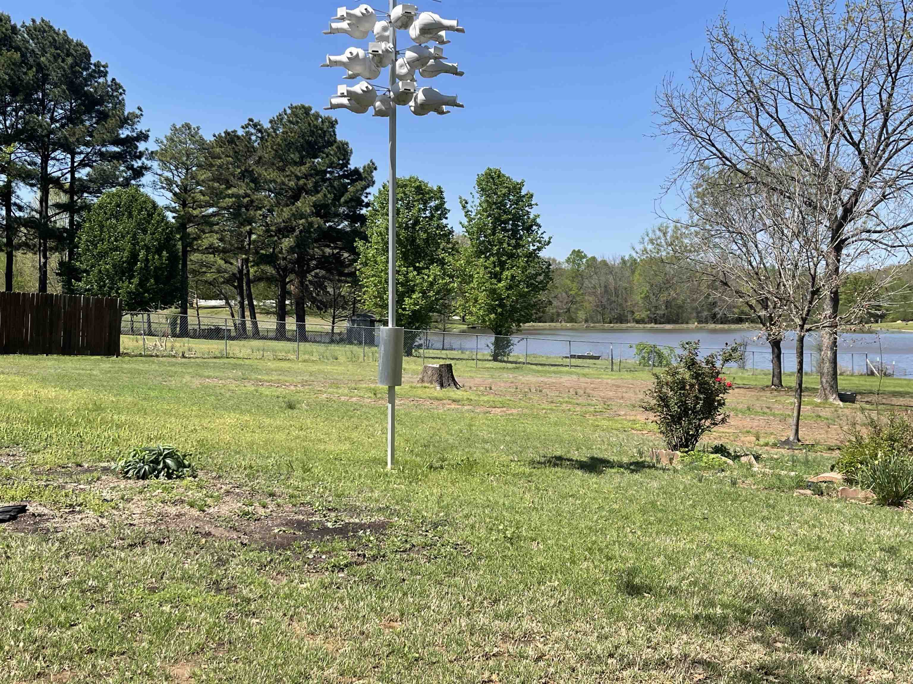 20  Shamrock  Clarksville, AR