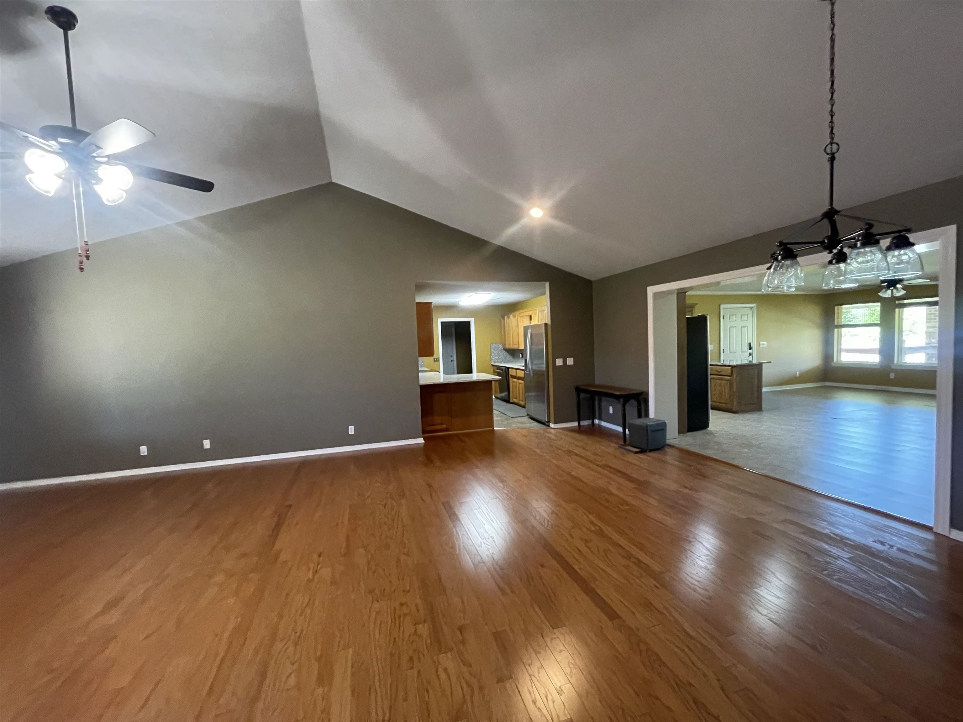 20  Shamrock  Clarksville, AR