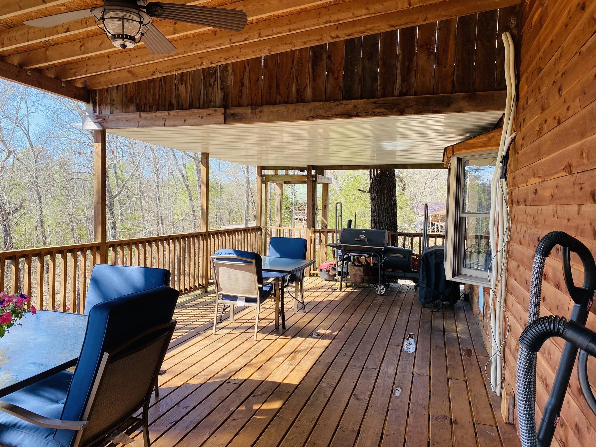 444 Cedar Cabin Lane Calico Rock, AR 72519
