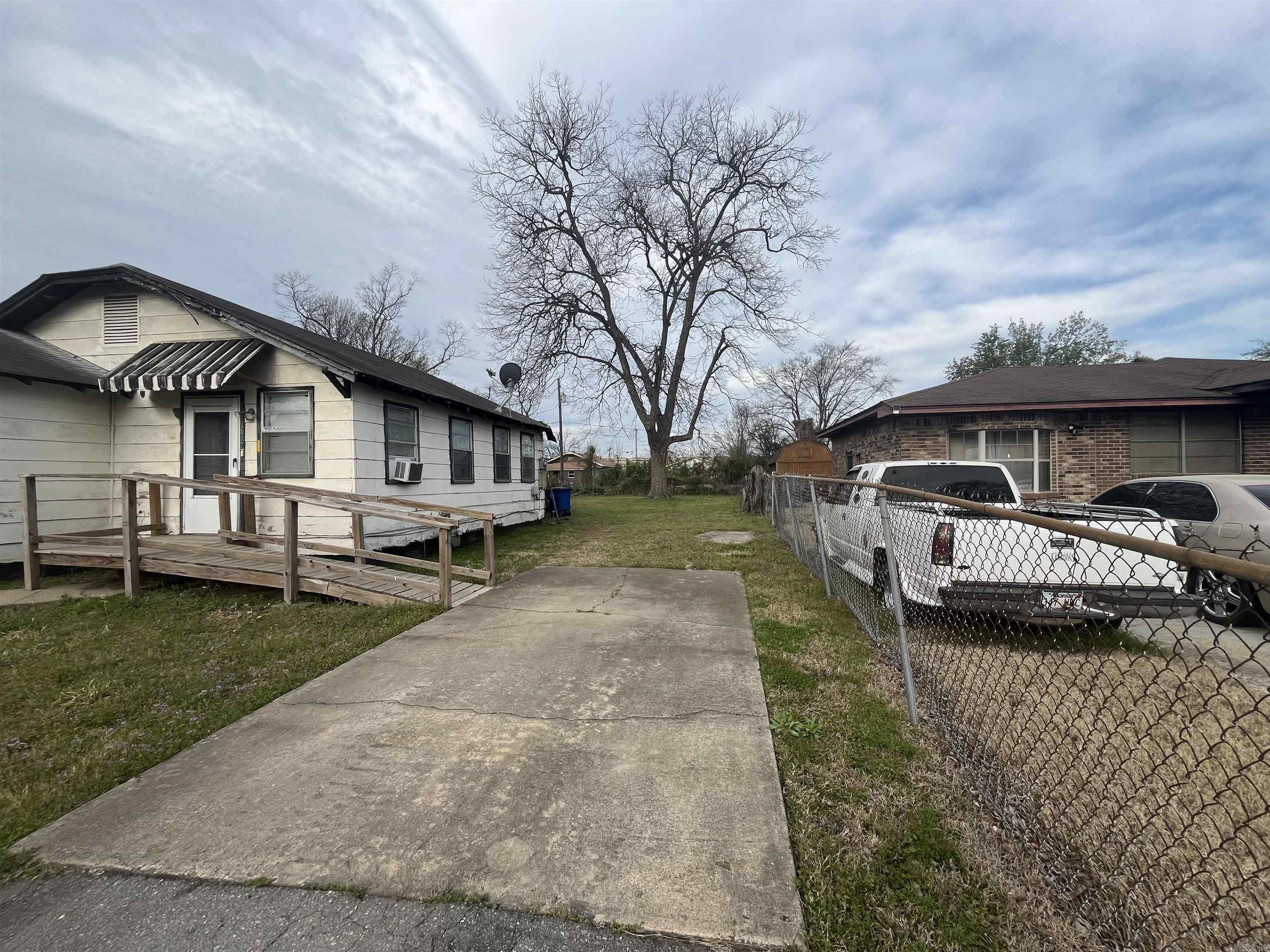 1517  Ben  North Little Rock, AR