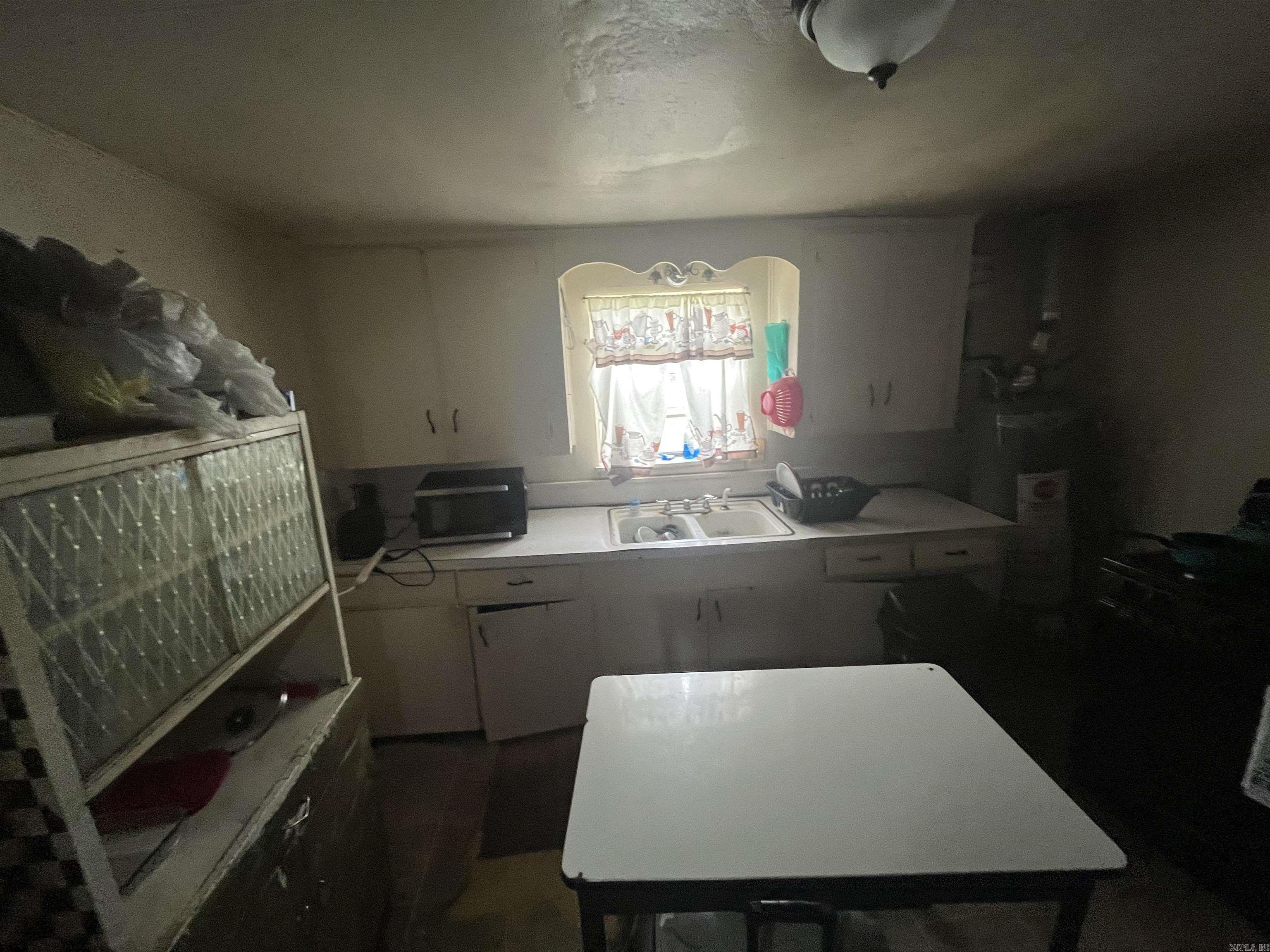 1517  Ben  North Little Rock, AR