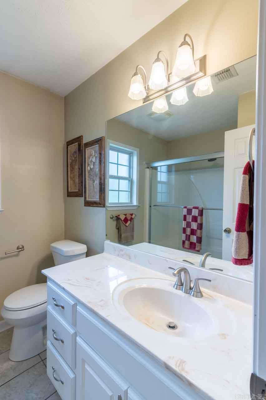 84  Robins Nest  Lonoke, AR