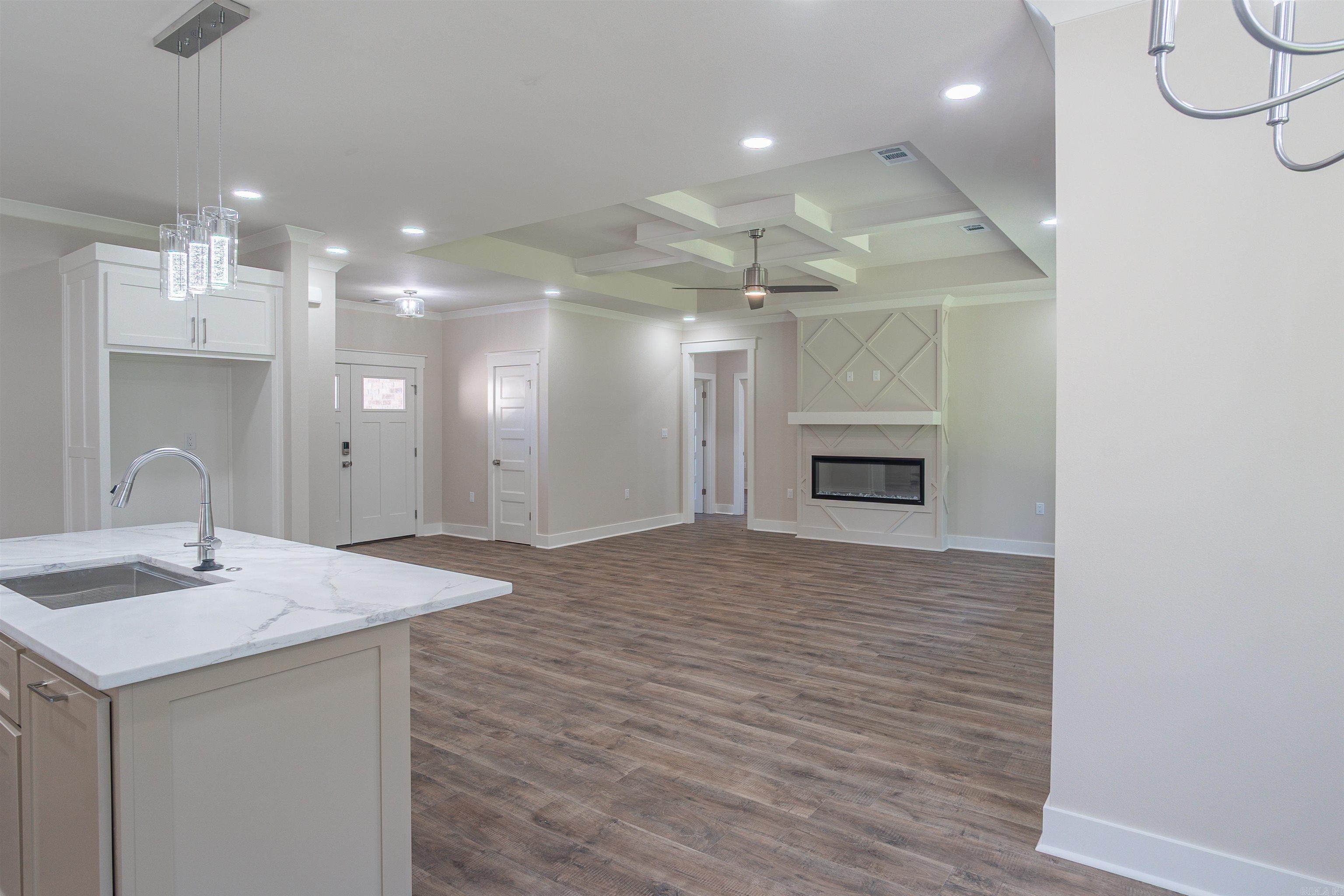 228  Michelle  Beebe, AR