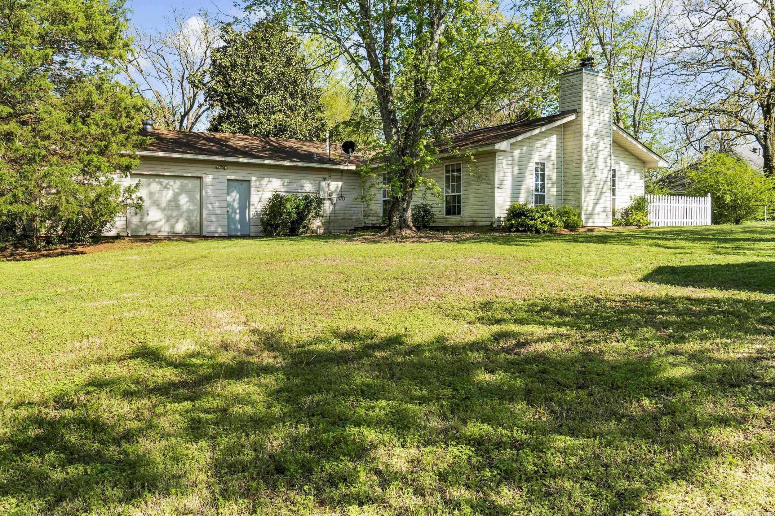 7799  Samples Road  Benton, AR
