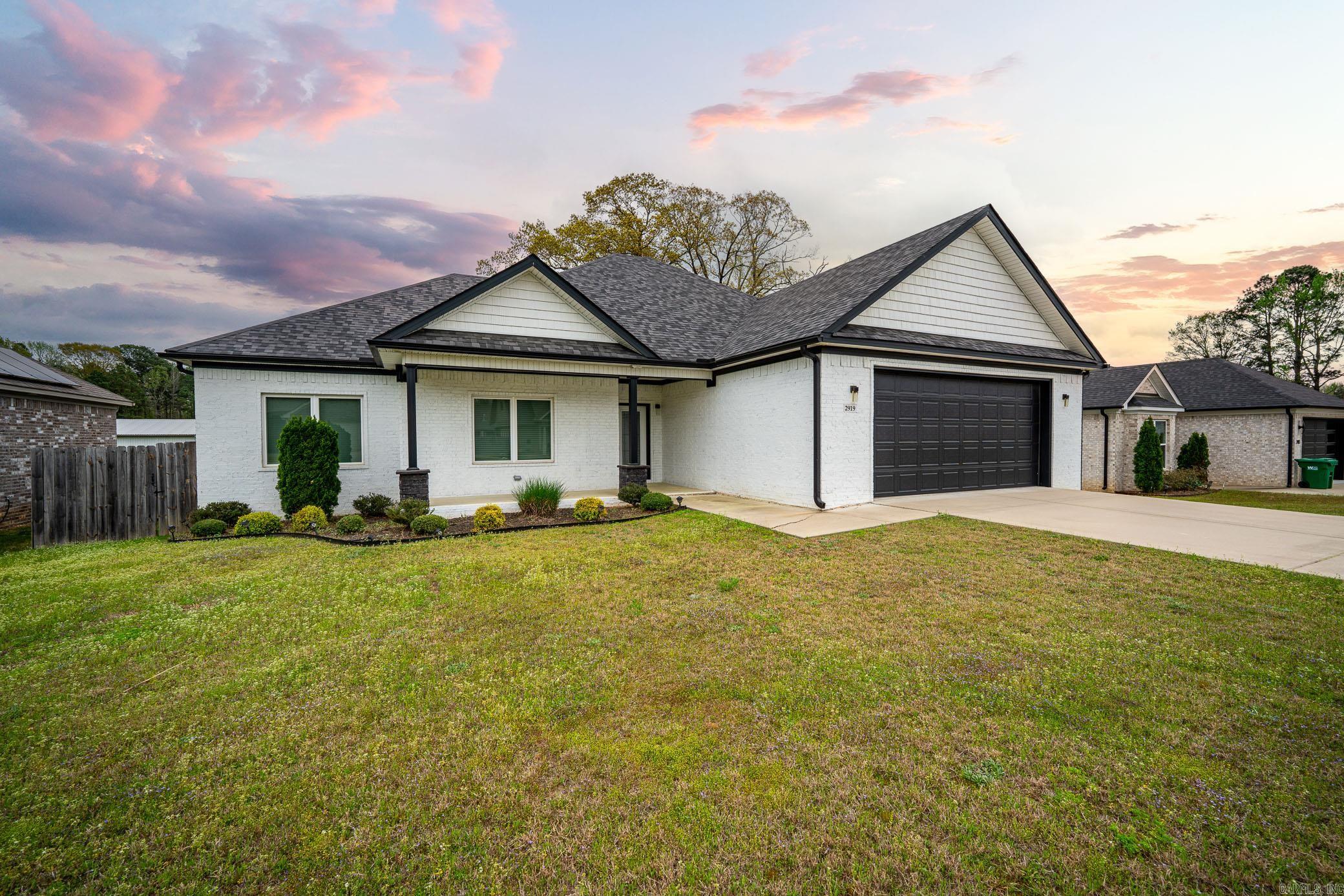2919 Johnswood Village Drive Bryant, AR 72202