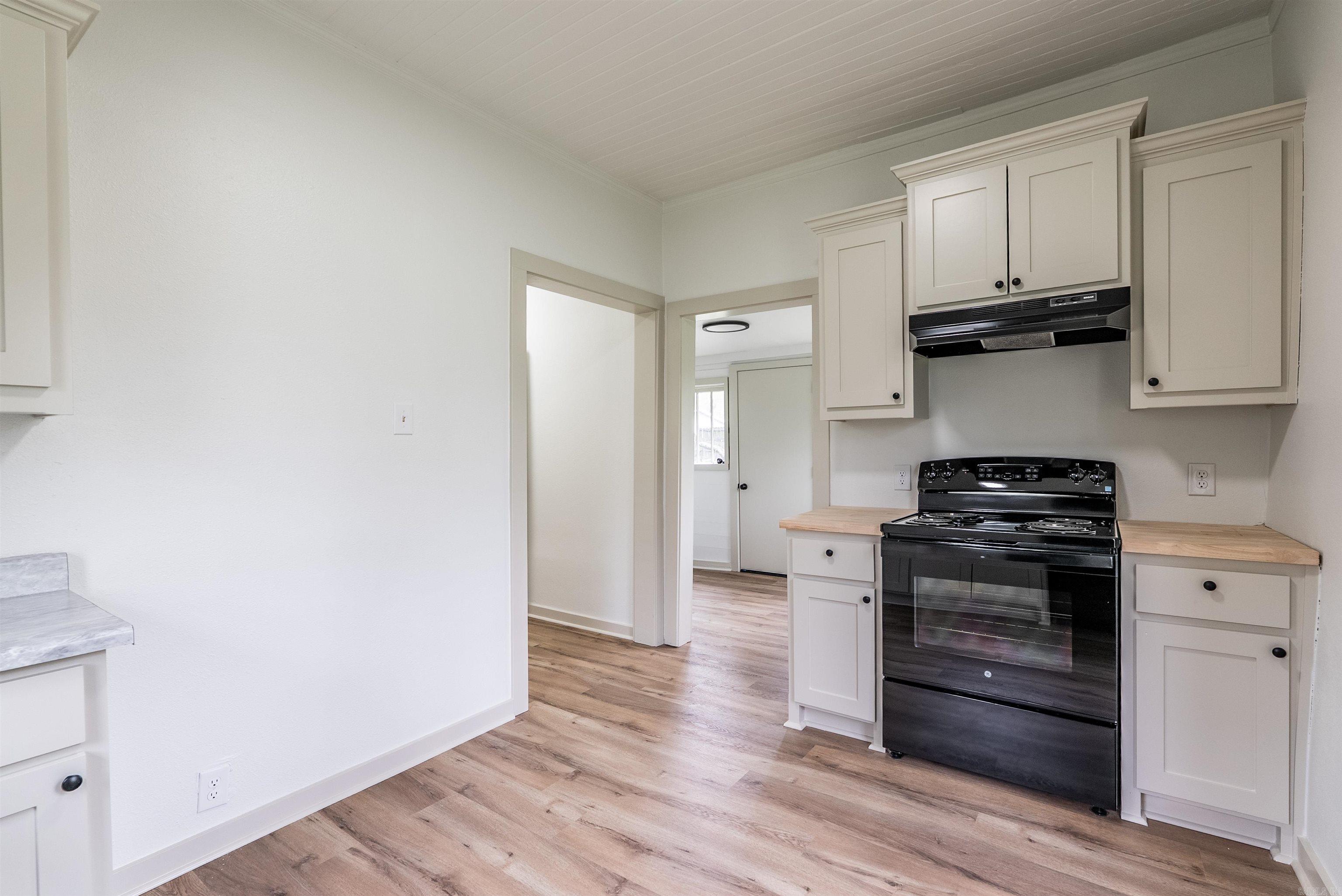 321  Chestnut  Jacksonville, AR