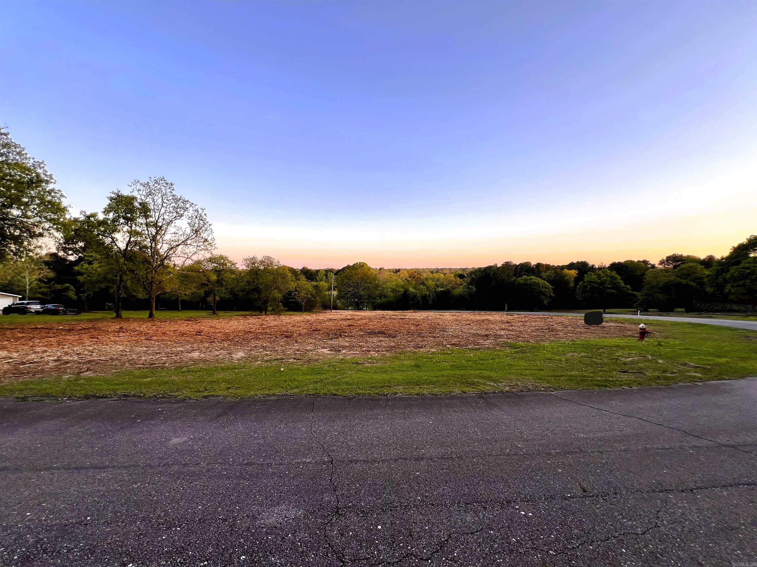 1210  Headlee Heights  Searcy, AR