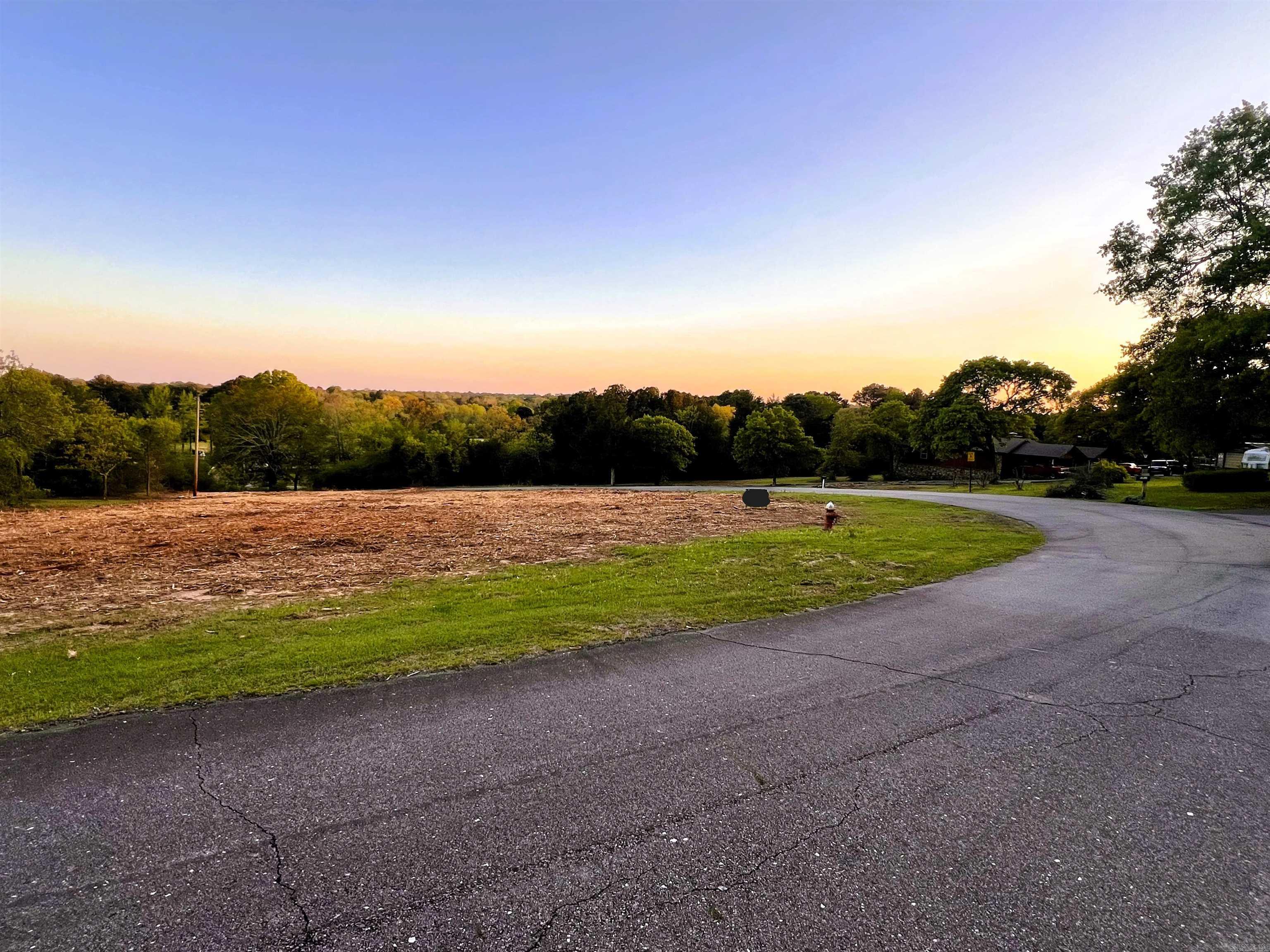 1210  Headlee Heights  Searcy, AR