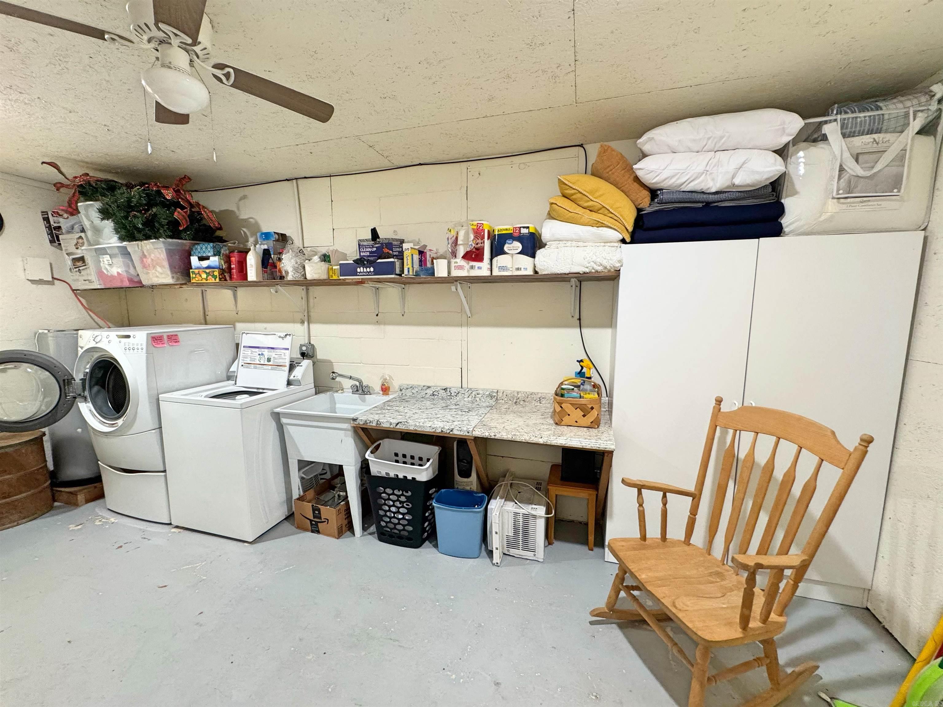 263  Jimmy Driftwood Pkwy  Mountain View, AR