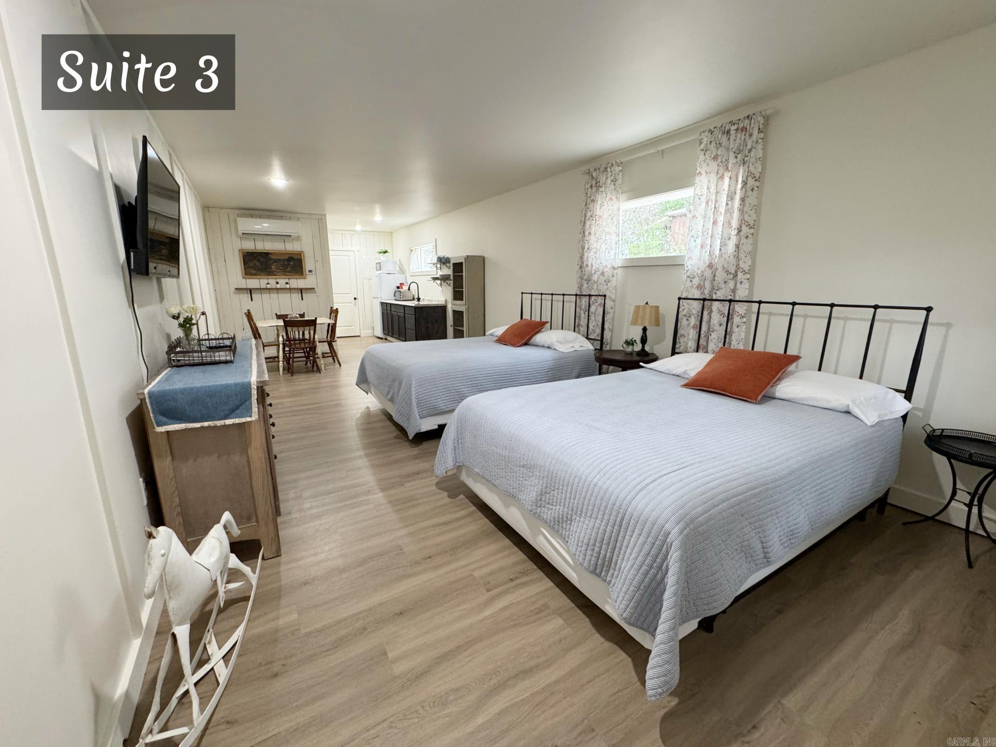 263  Jimmy Driftwood Pkwy  Mountain View, AR