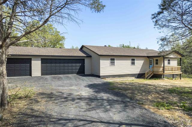 201  Cedar Terrace Drive  Romance, AR