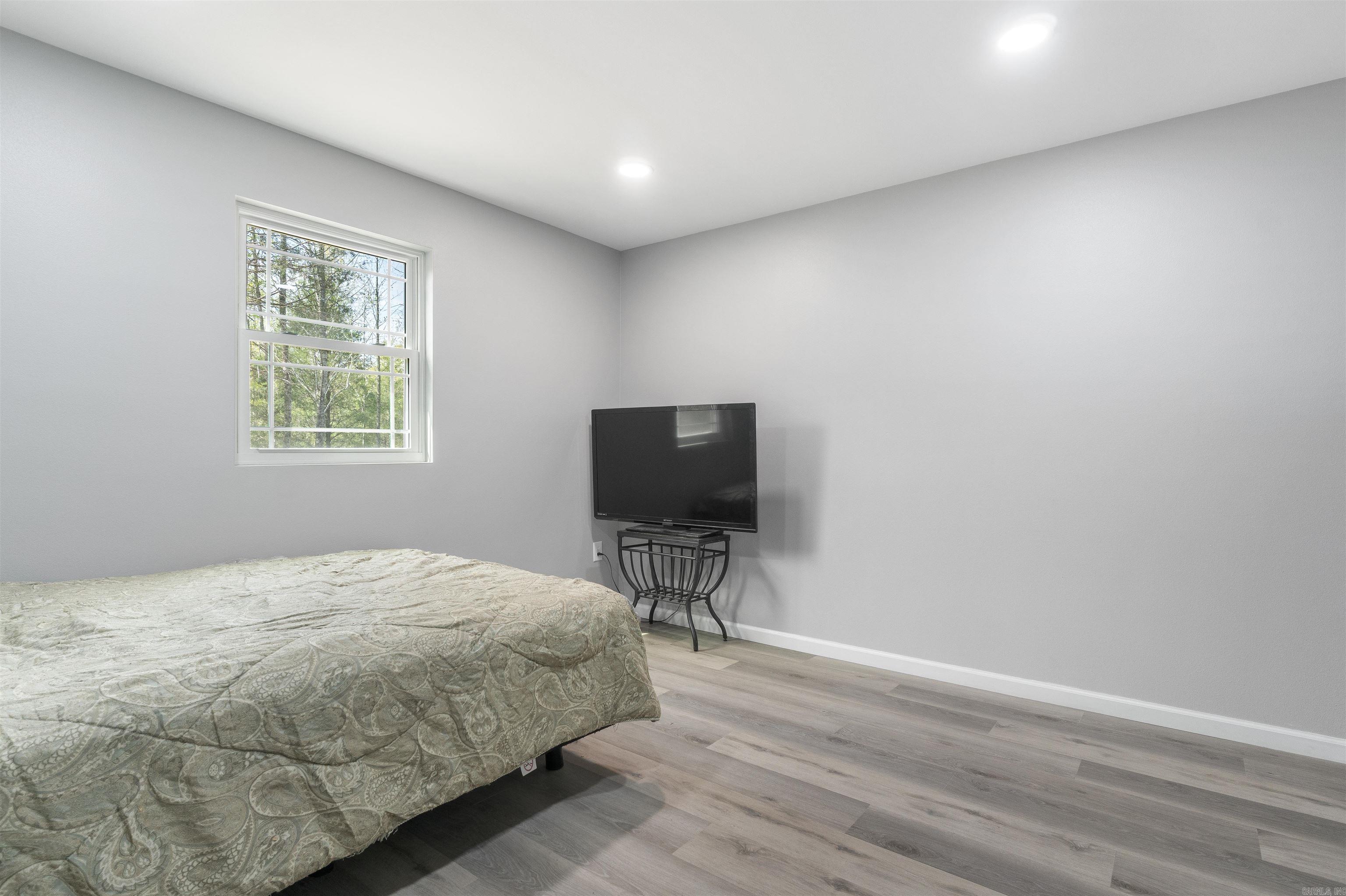 201  Cedar Terrace Drive  Romance, AR