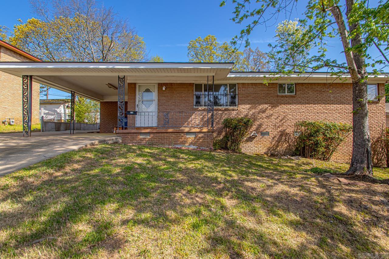 819 W 55th  North Little Rock, AR