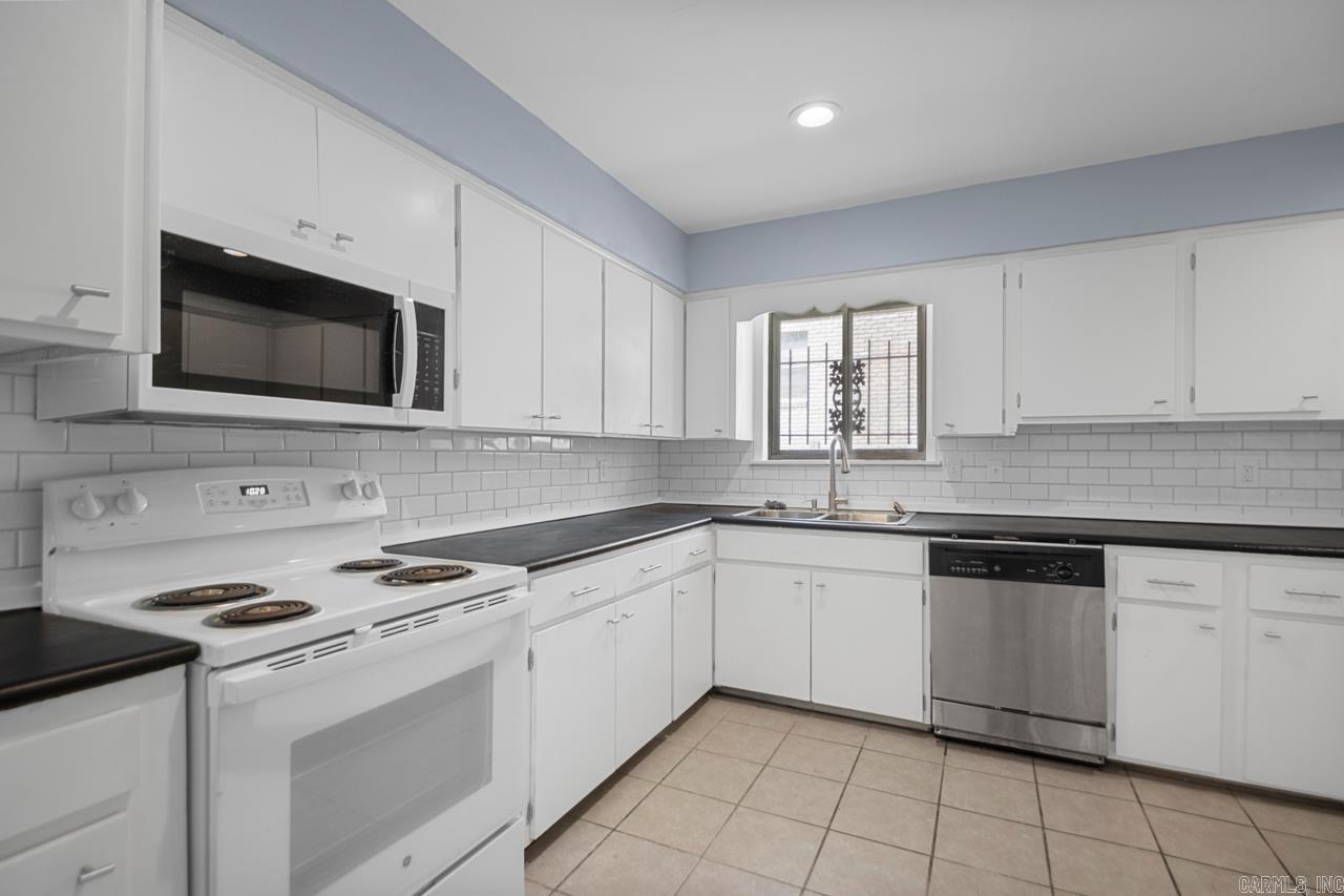 819 W 55th  North Little Rock, AR
