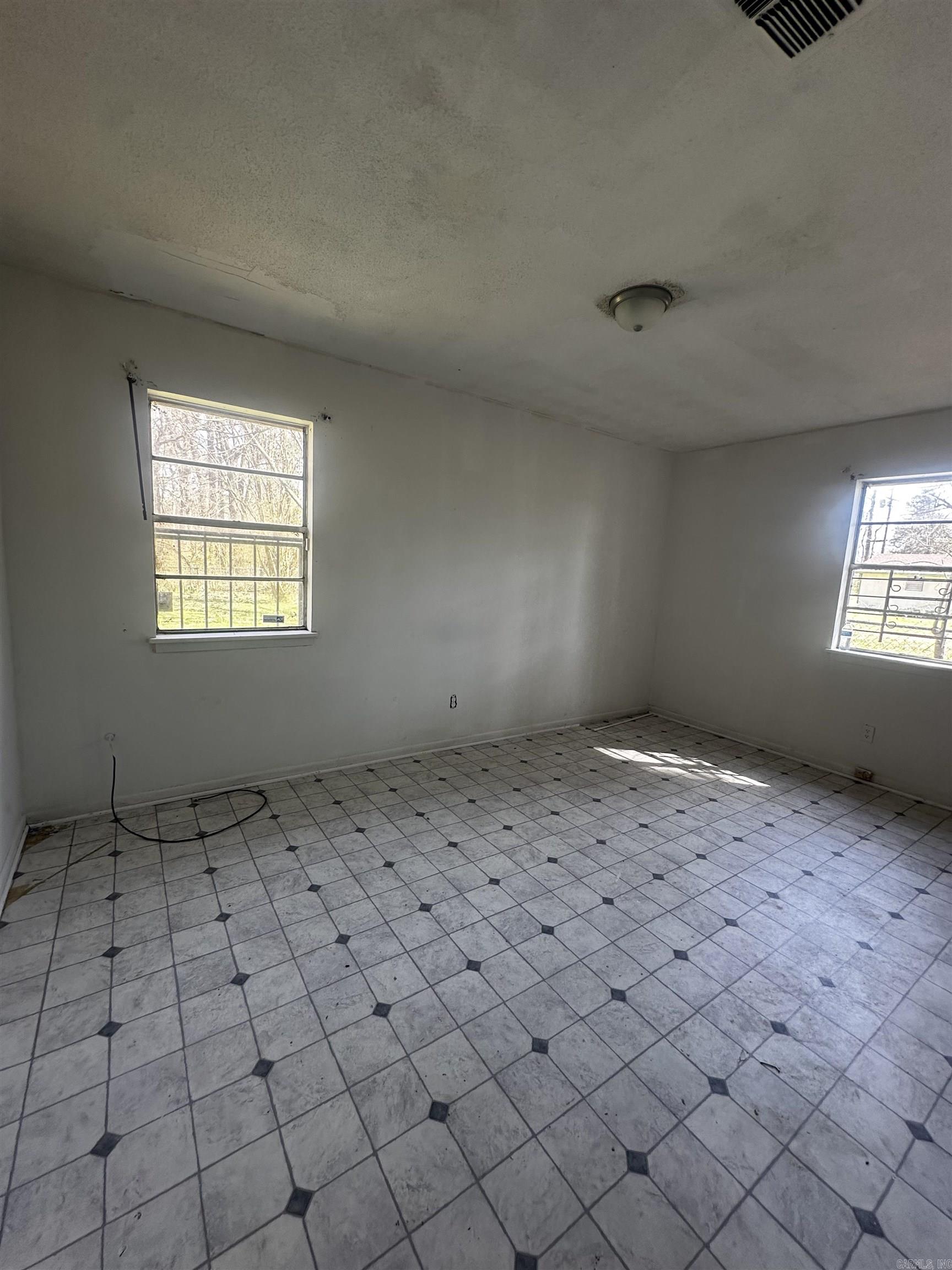 2103 S STATE  Pine Bluff, AR