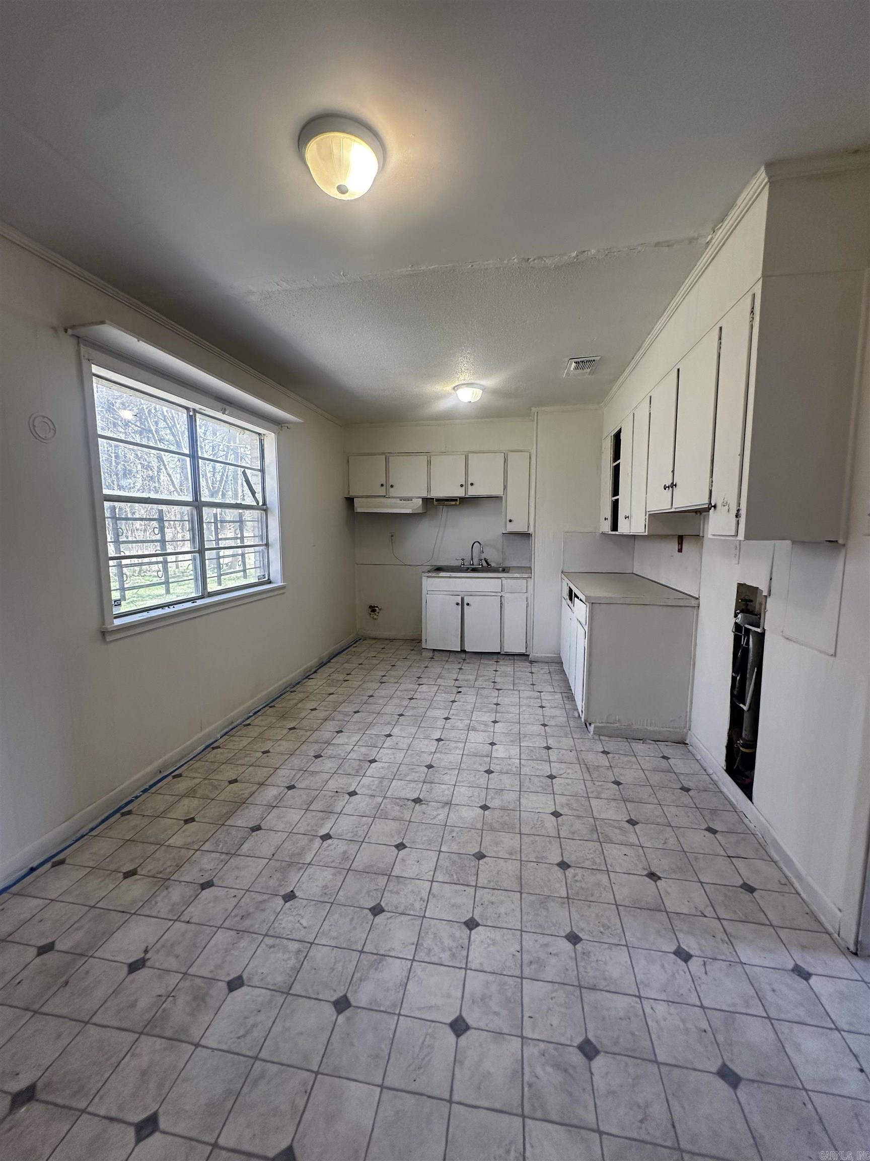 2103 S STATE  Pine Bluff, AR