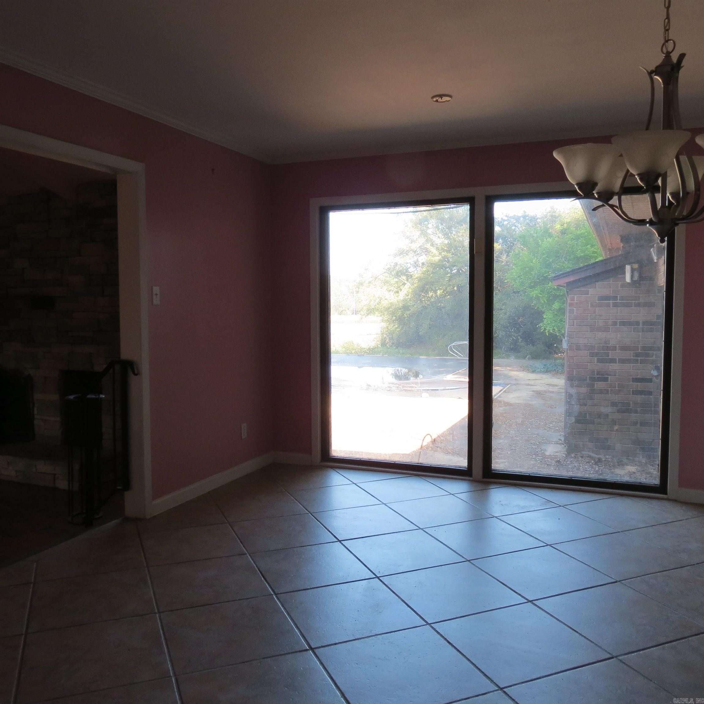 2176  Hwy 33  Almyra, AR