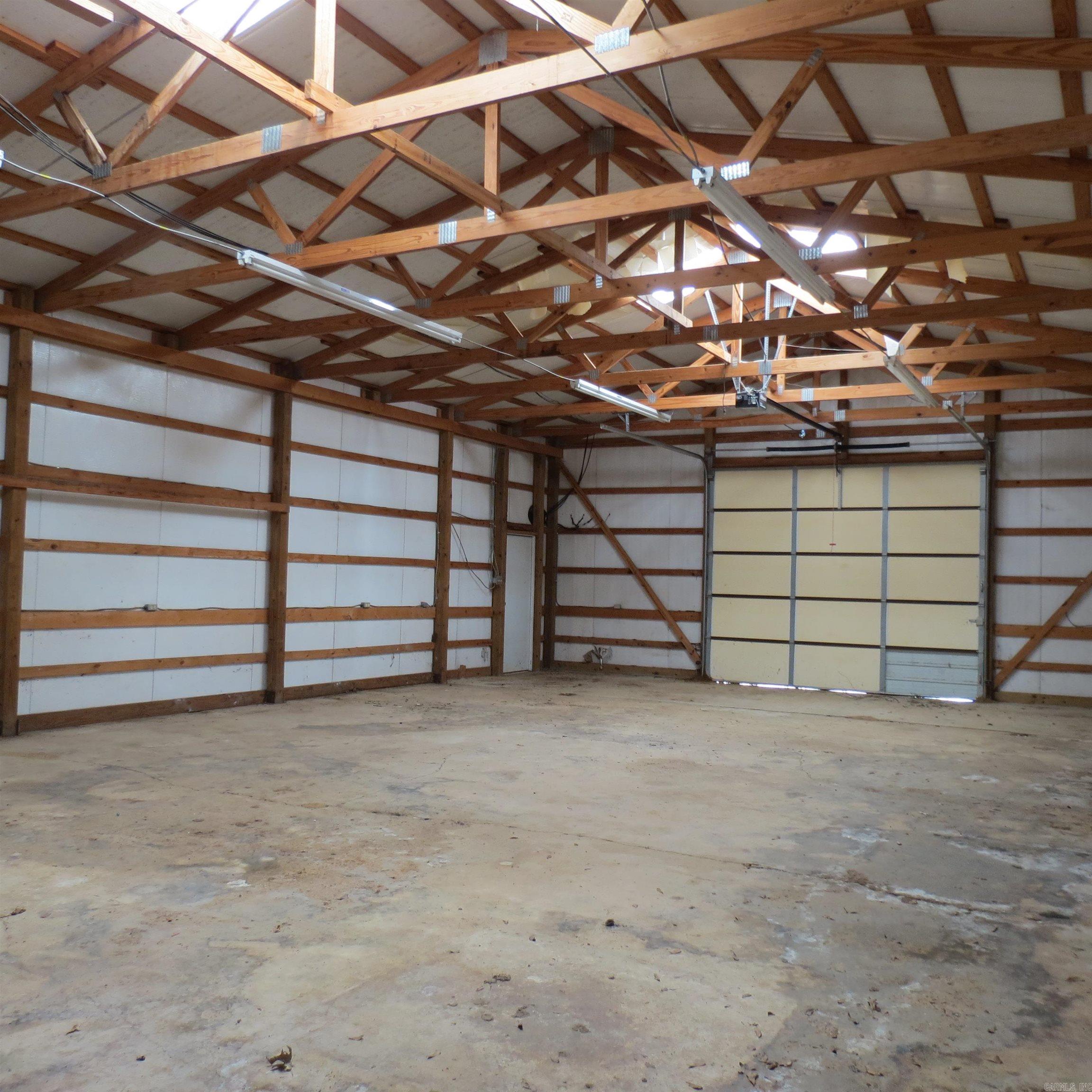 2176  Hwy 33  Almyra, AR