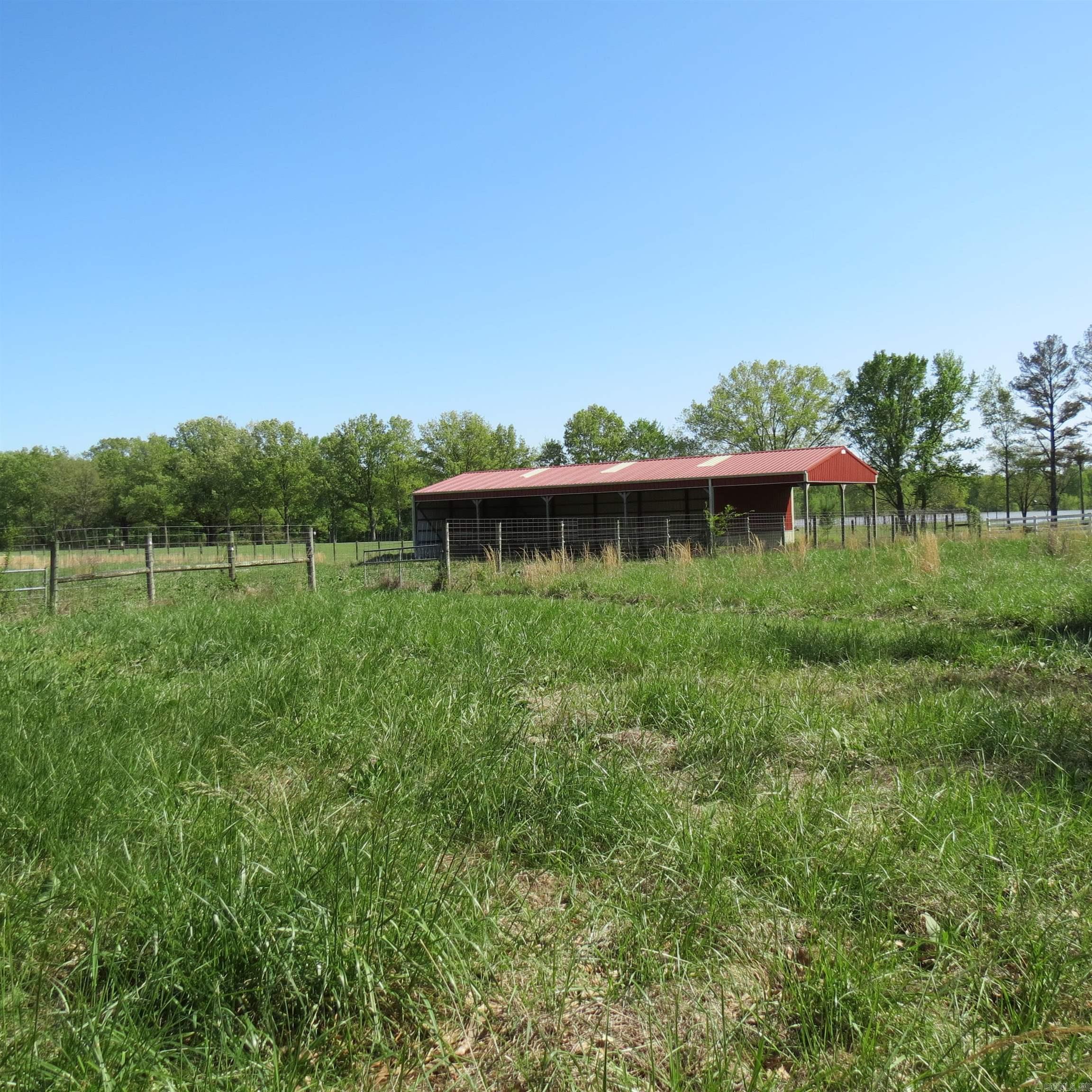 2176  Hwy 33  Almyra, AR