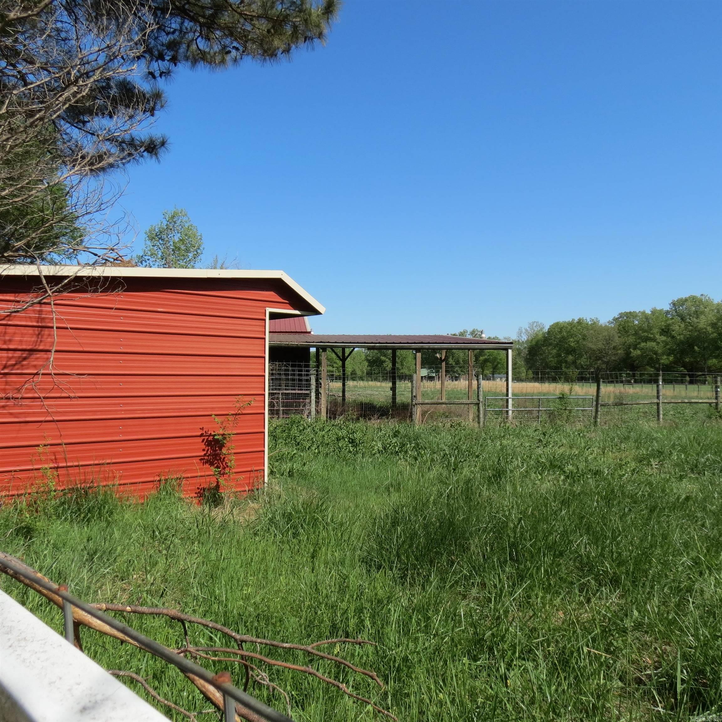 2176  Hwy 33  Almyra, AR