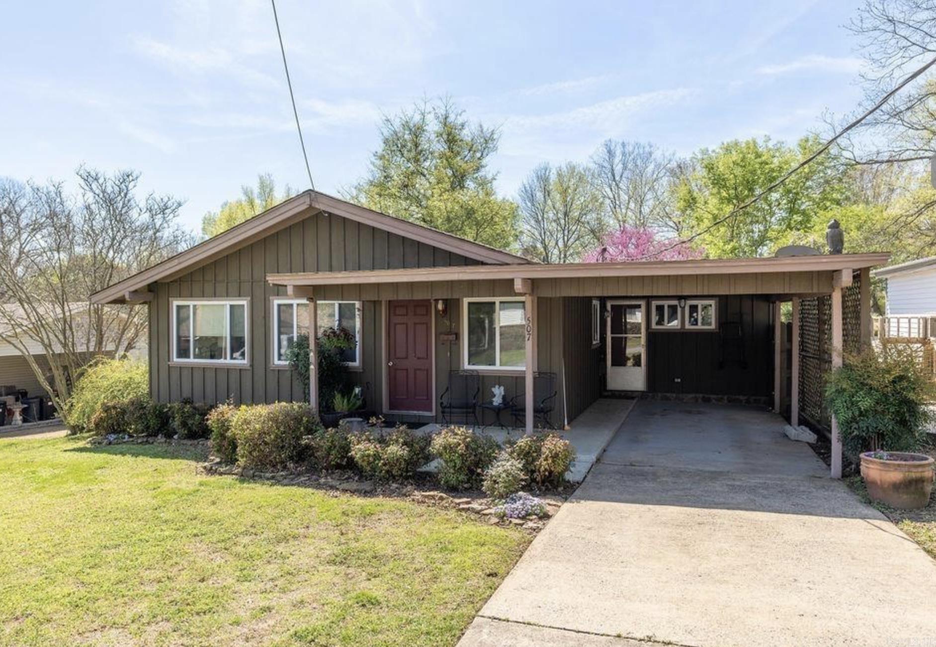 507 W North  Heber Springs, AR