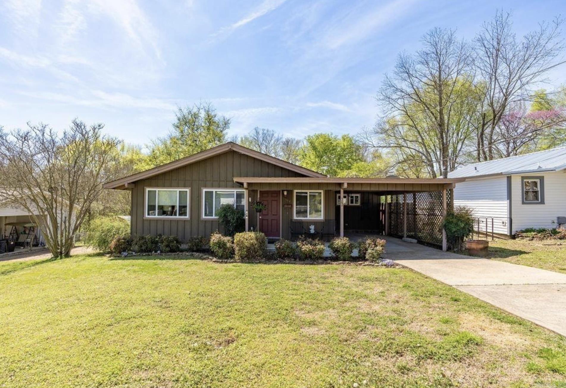 507 W North  Heber Springs, AR