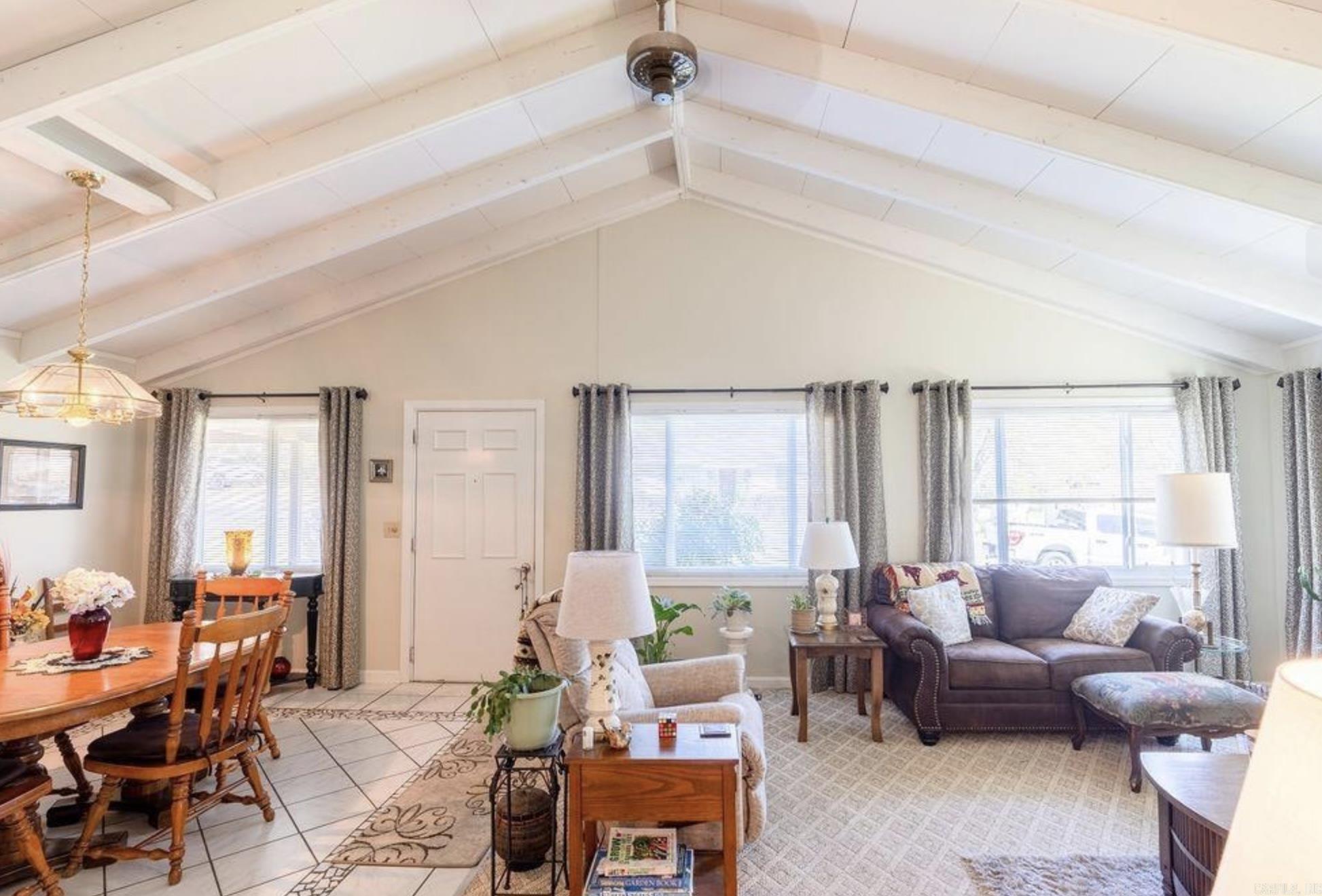 507 W North  Heber Springs, AR