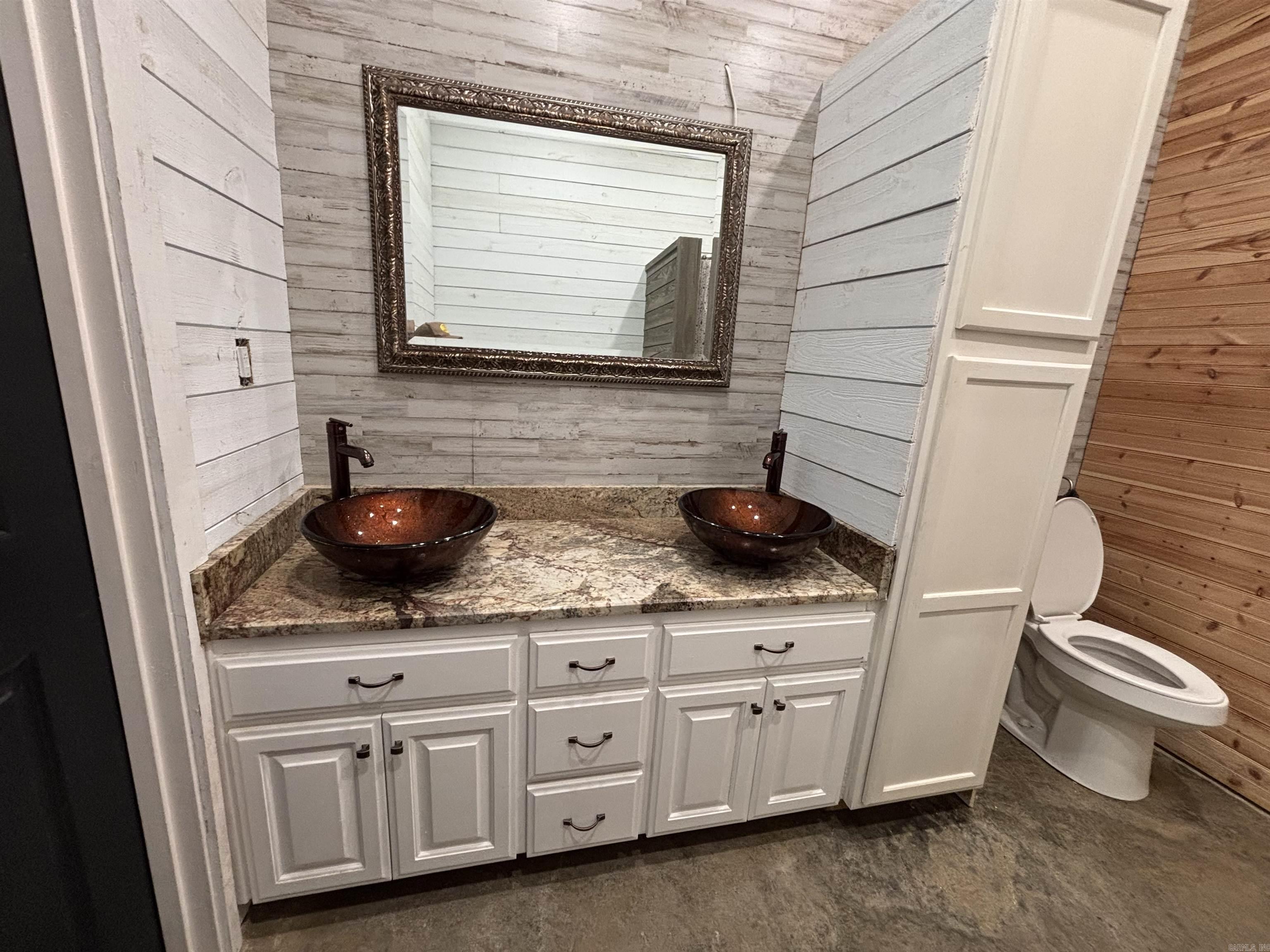 693  Little Blakley Creek  Jessieville, AR