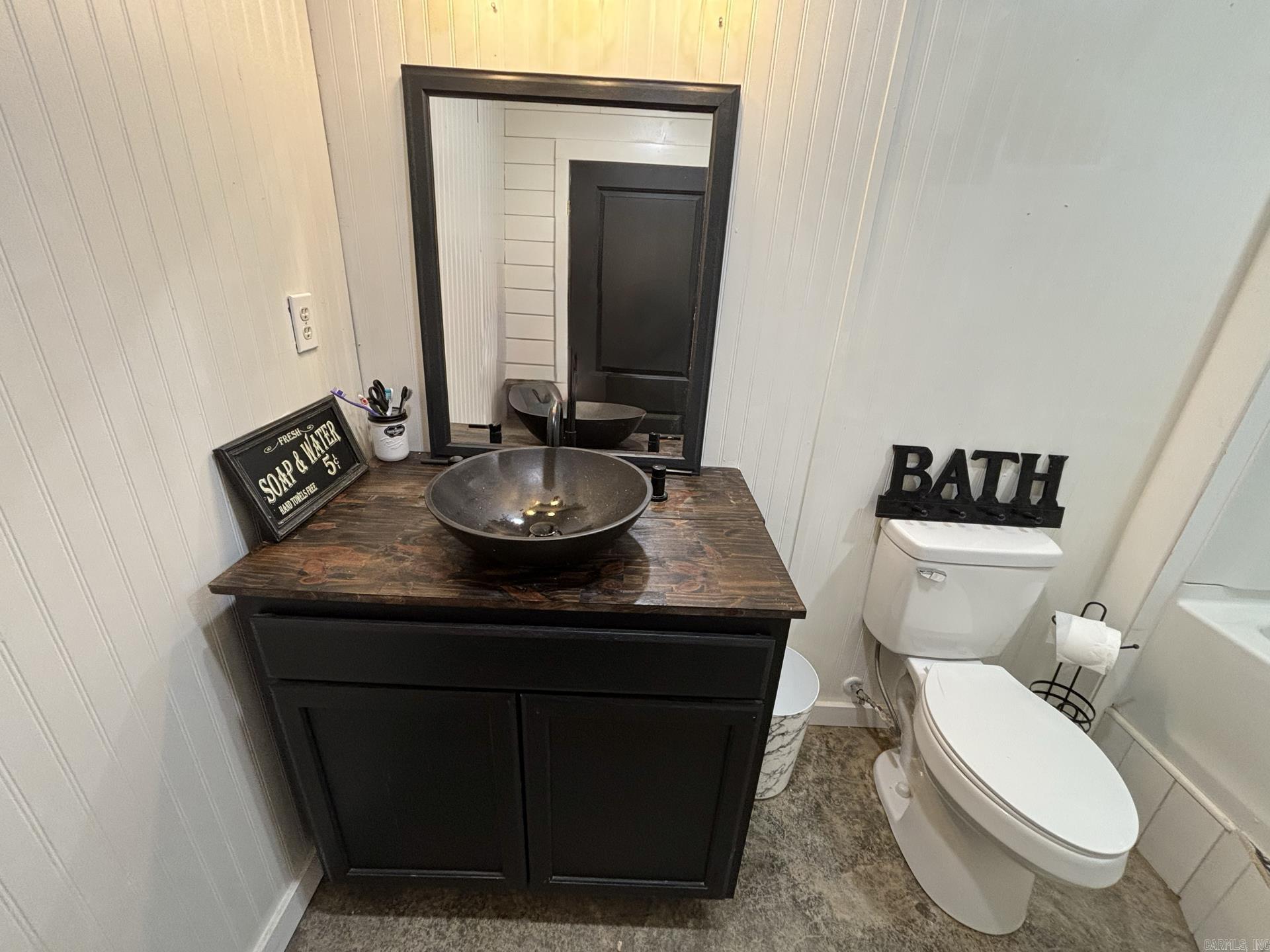 693  Little Blakley Creek  Jessieville, AR