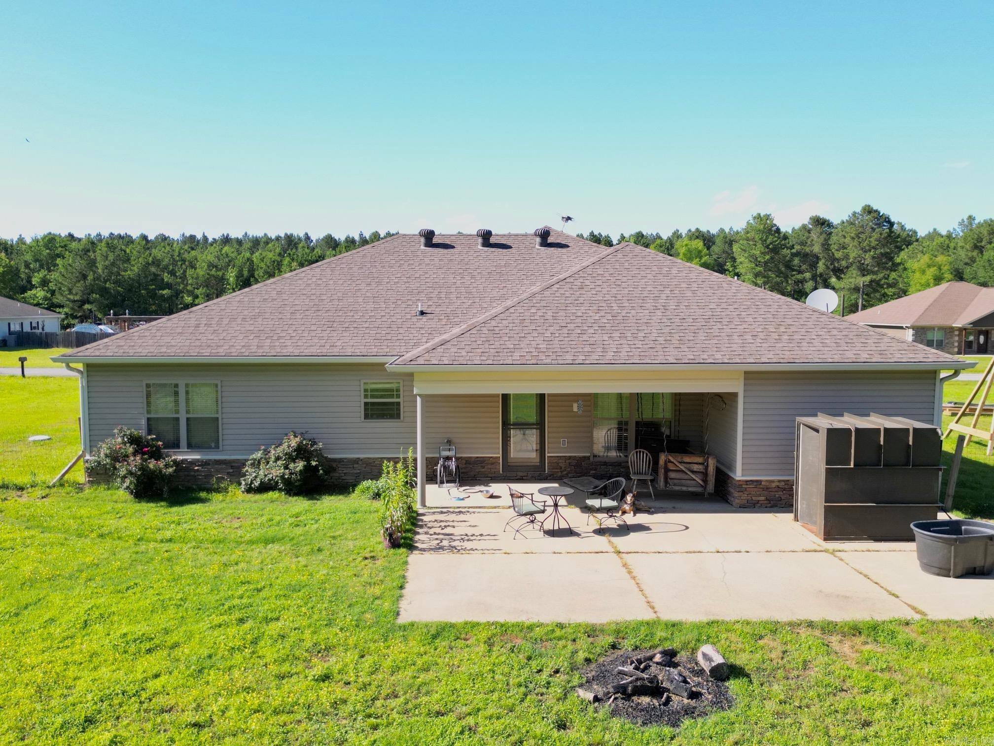 108  Crystal Valley  Searcy, AR