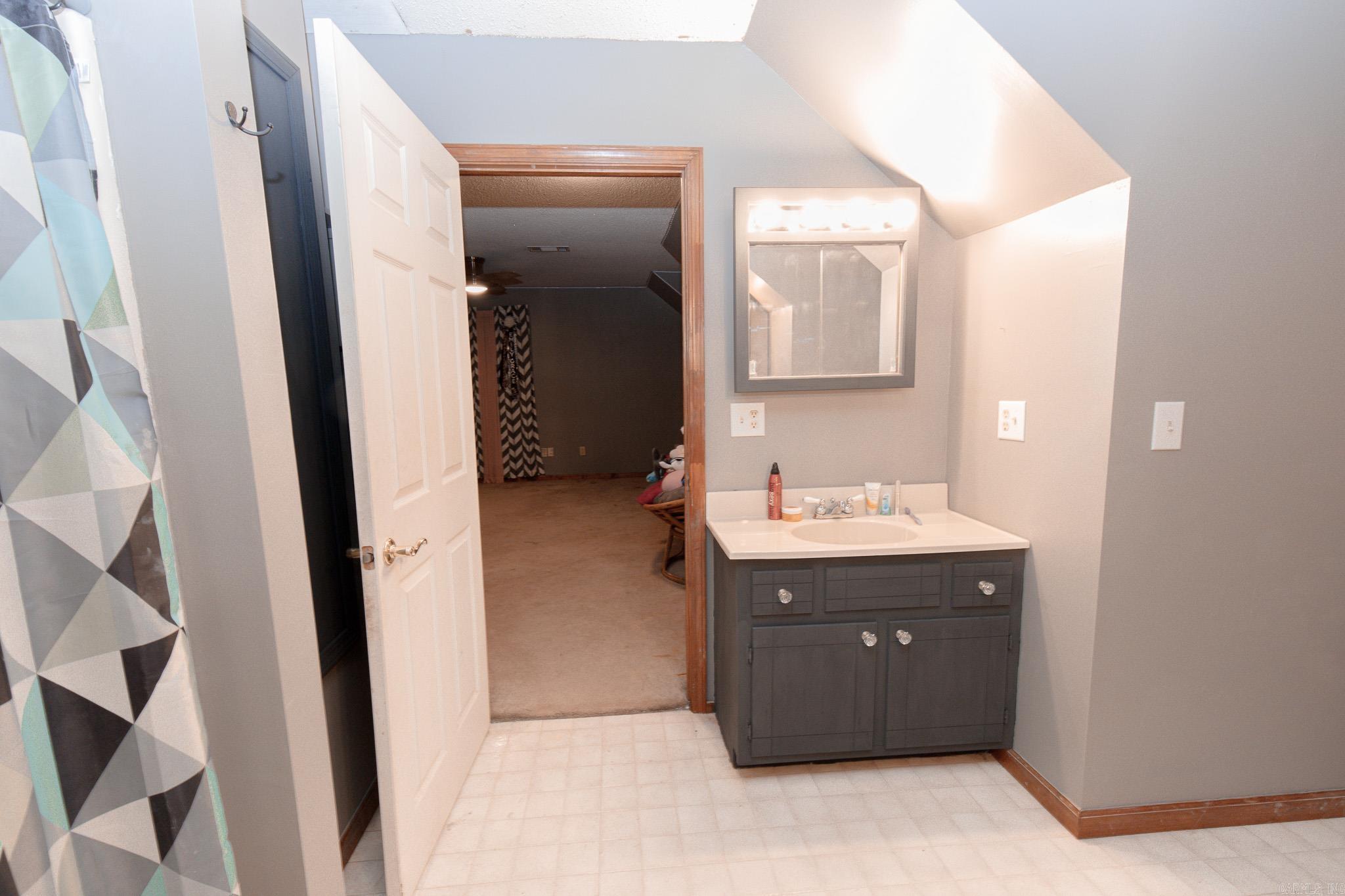 180  Glover Ln.  Rison, AR
