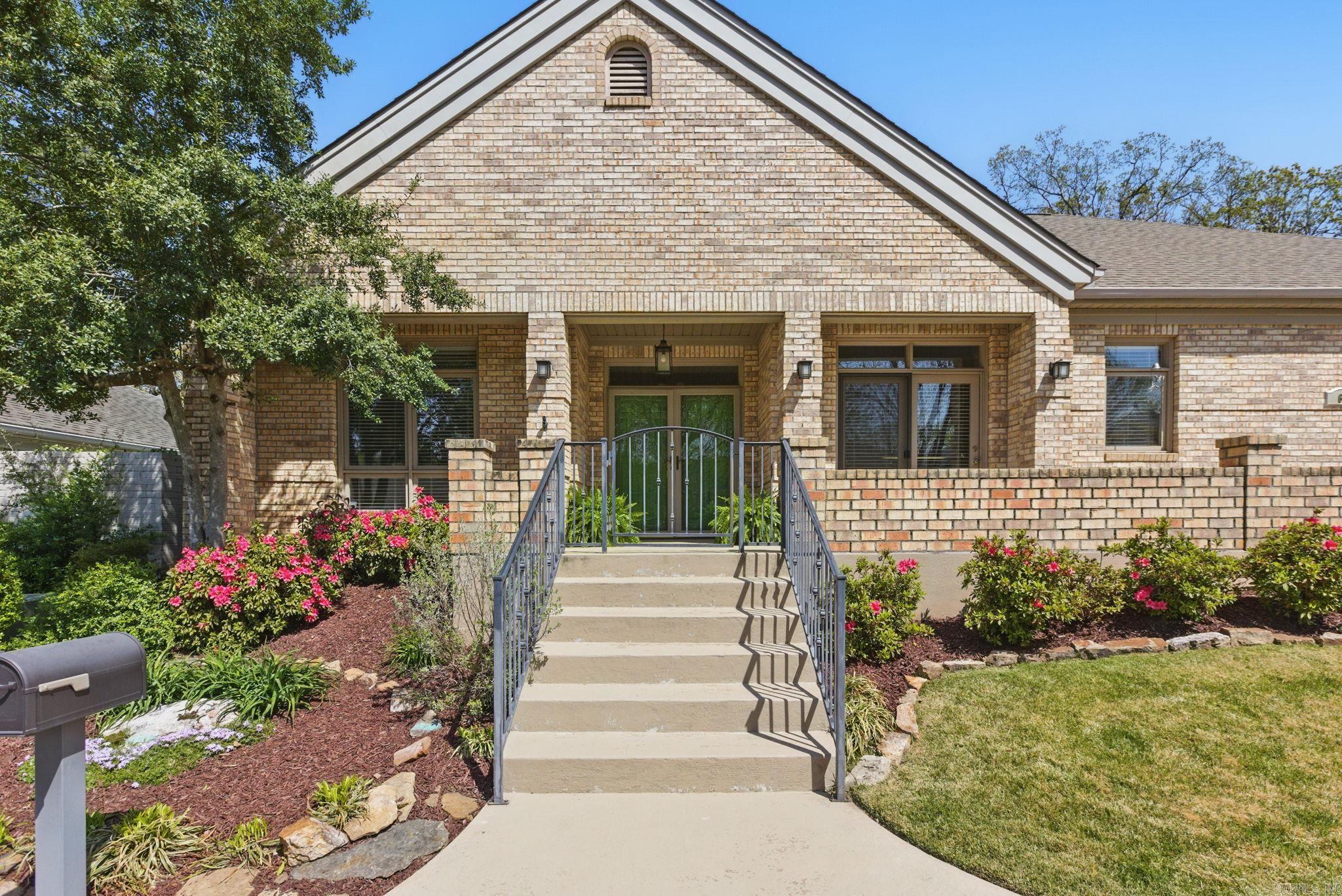 63 Hunters Green Circle Little Rock, AR 72211