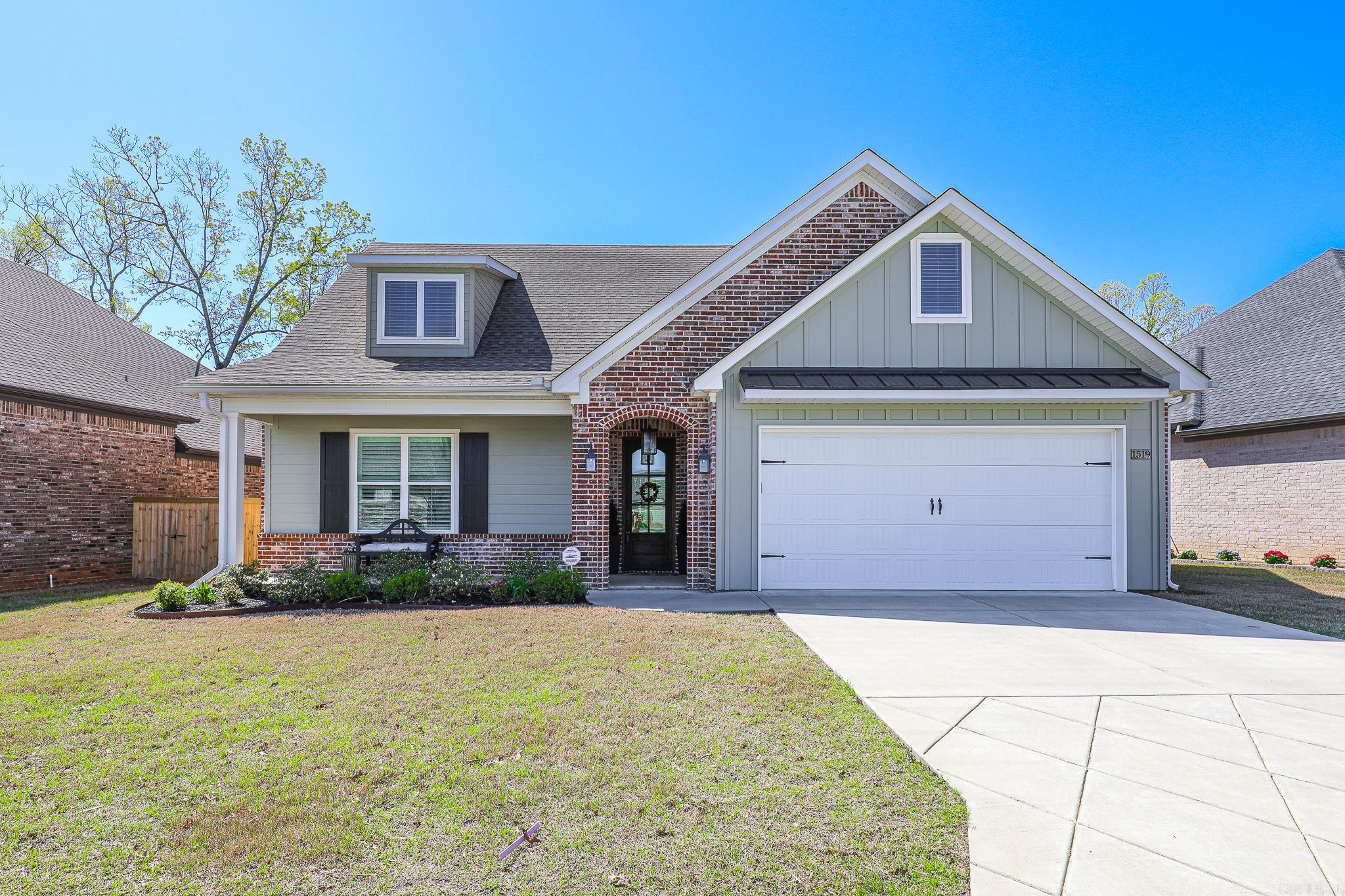 1519  SAWTOOTH  Benton, AR