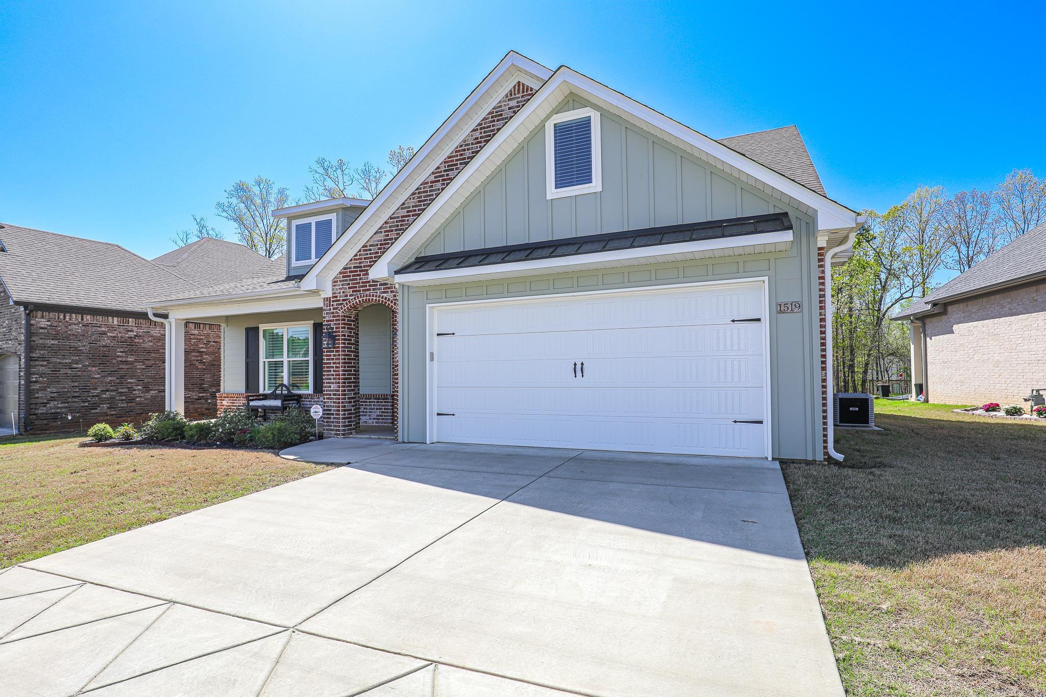 1519  SAWTOOTH  Benton, AR