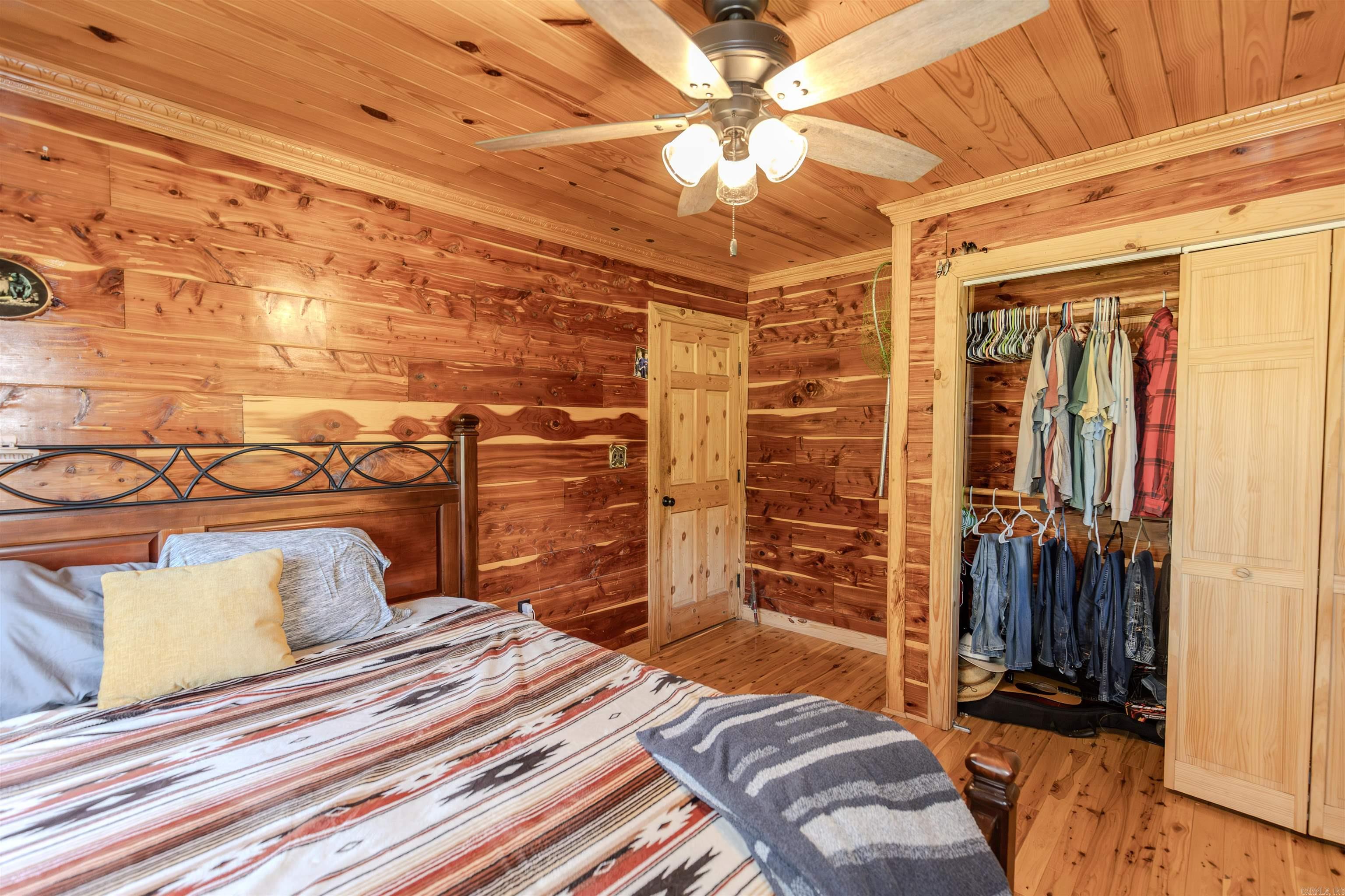 208  Mountain  Perryville, AR