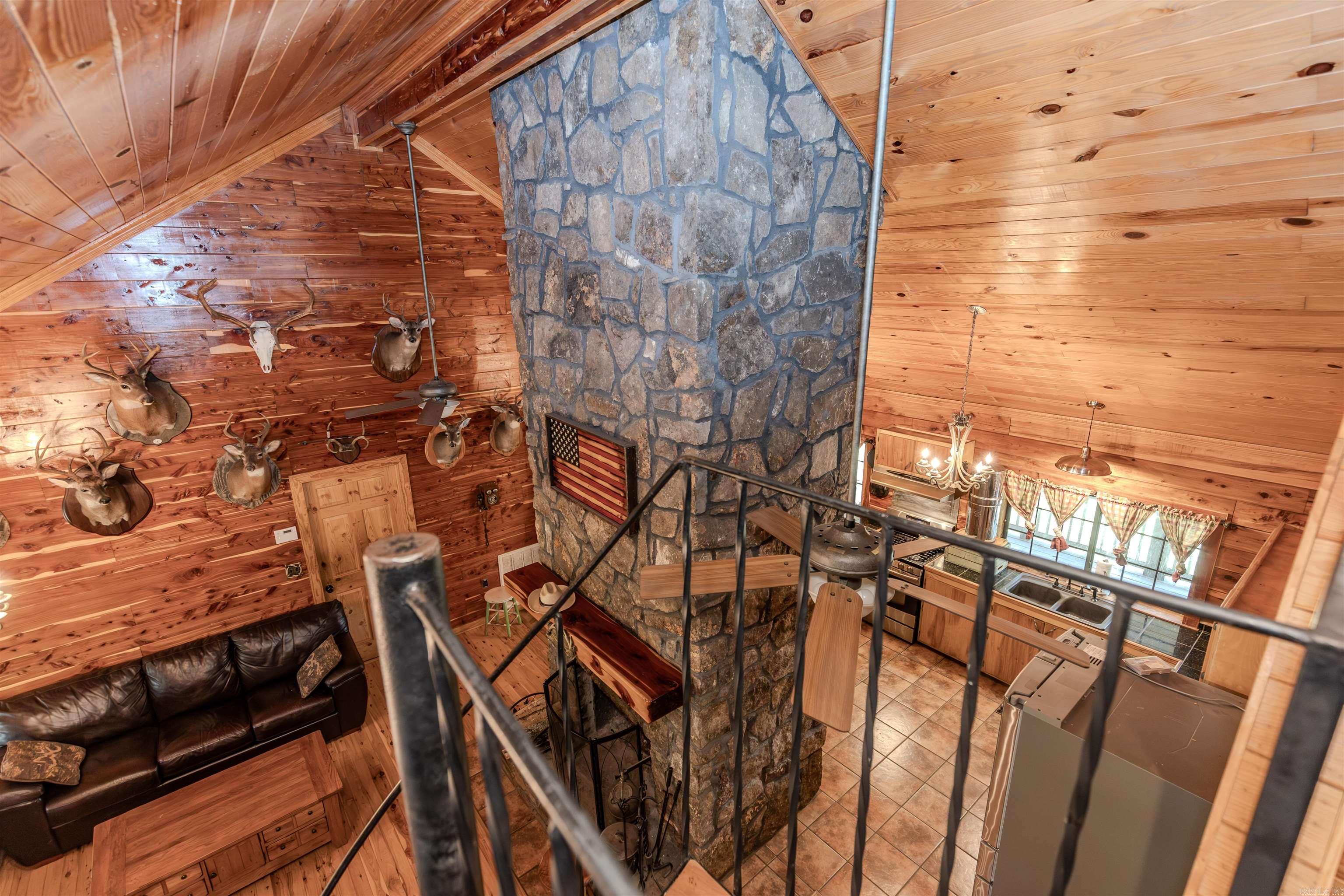 208  Mountain  Perryville, AR