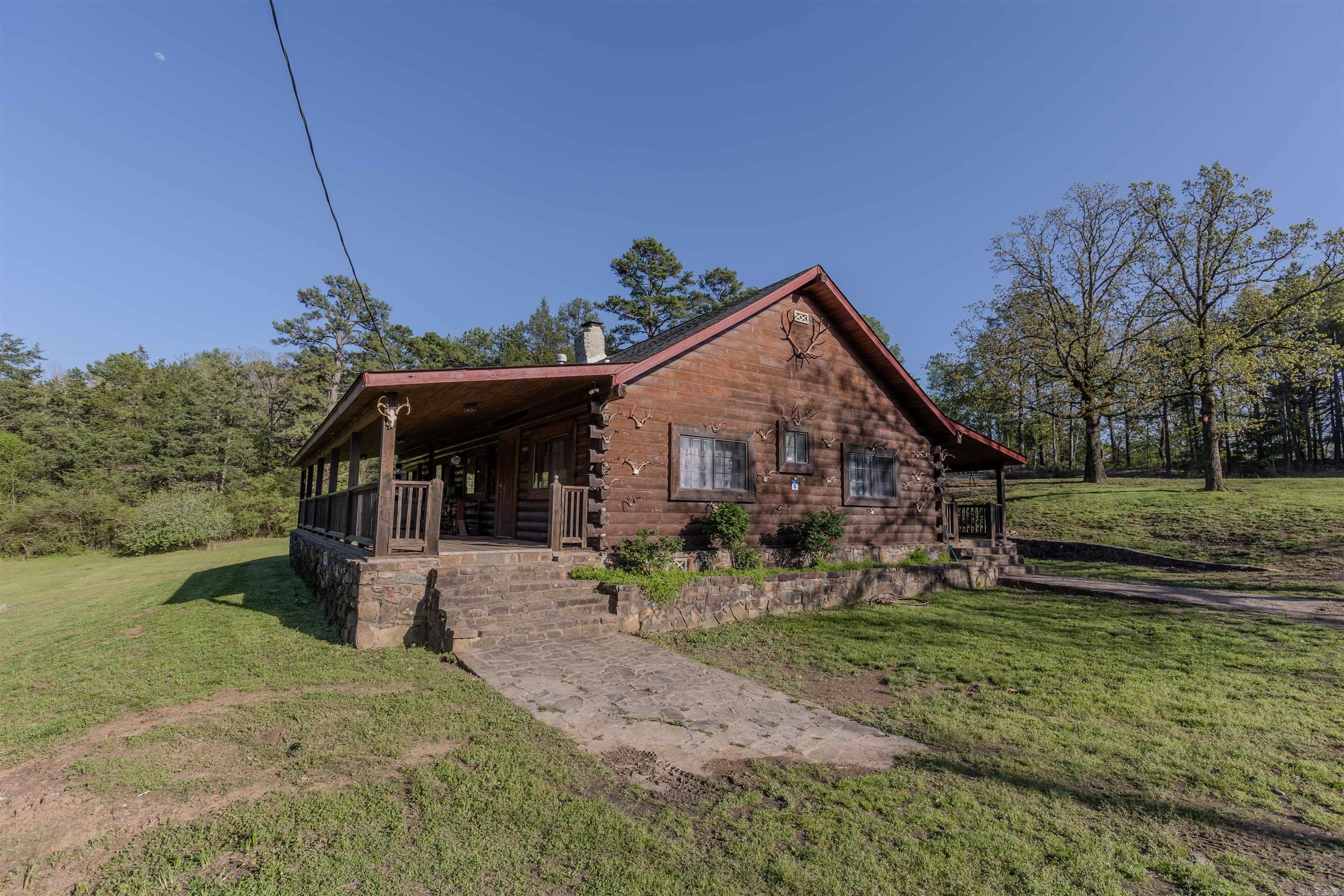 208  Mountain  Perryville, AR
