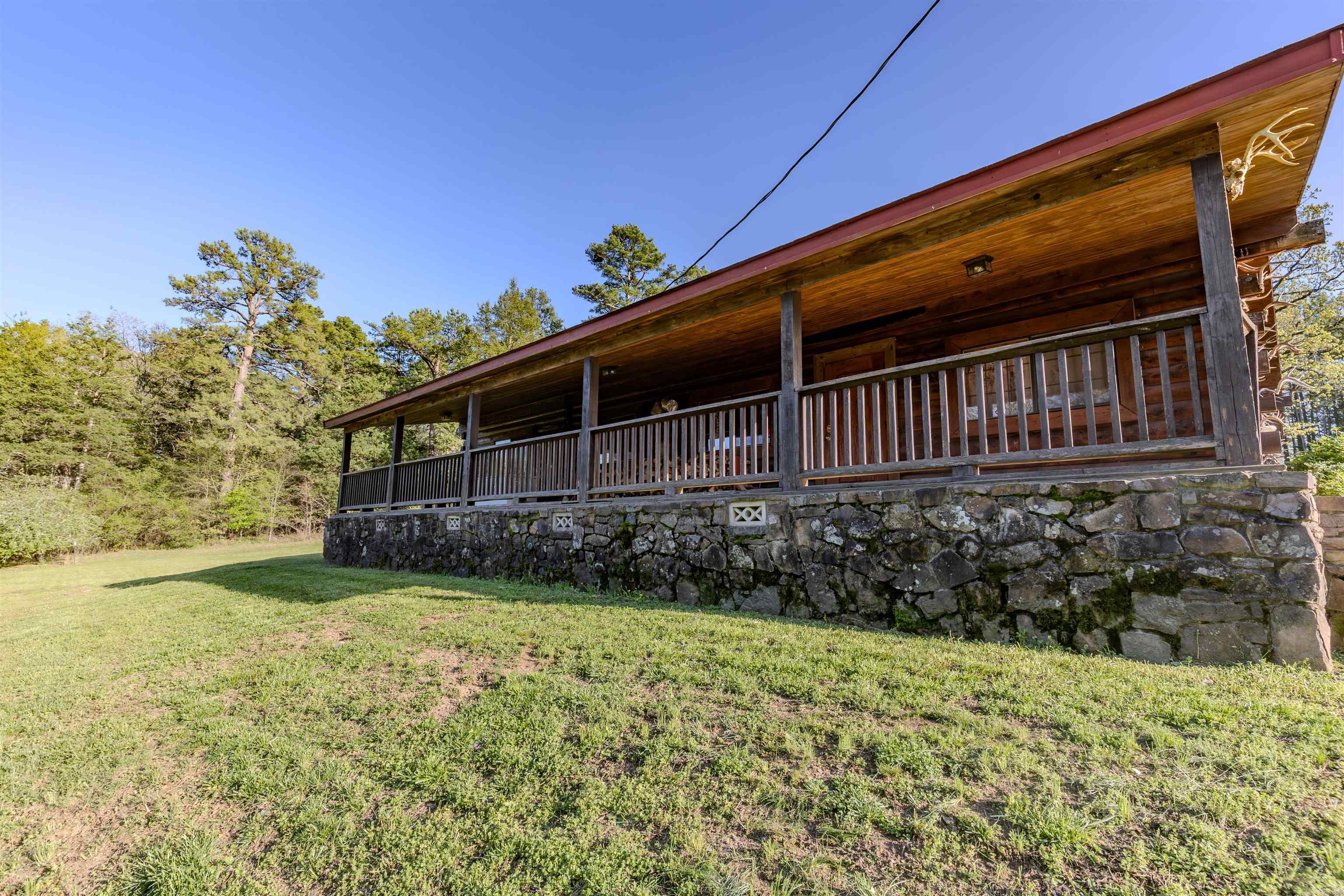 208  Mountain  Perryville, AR