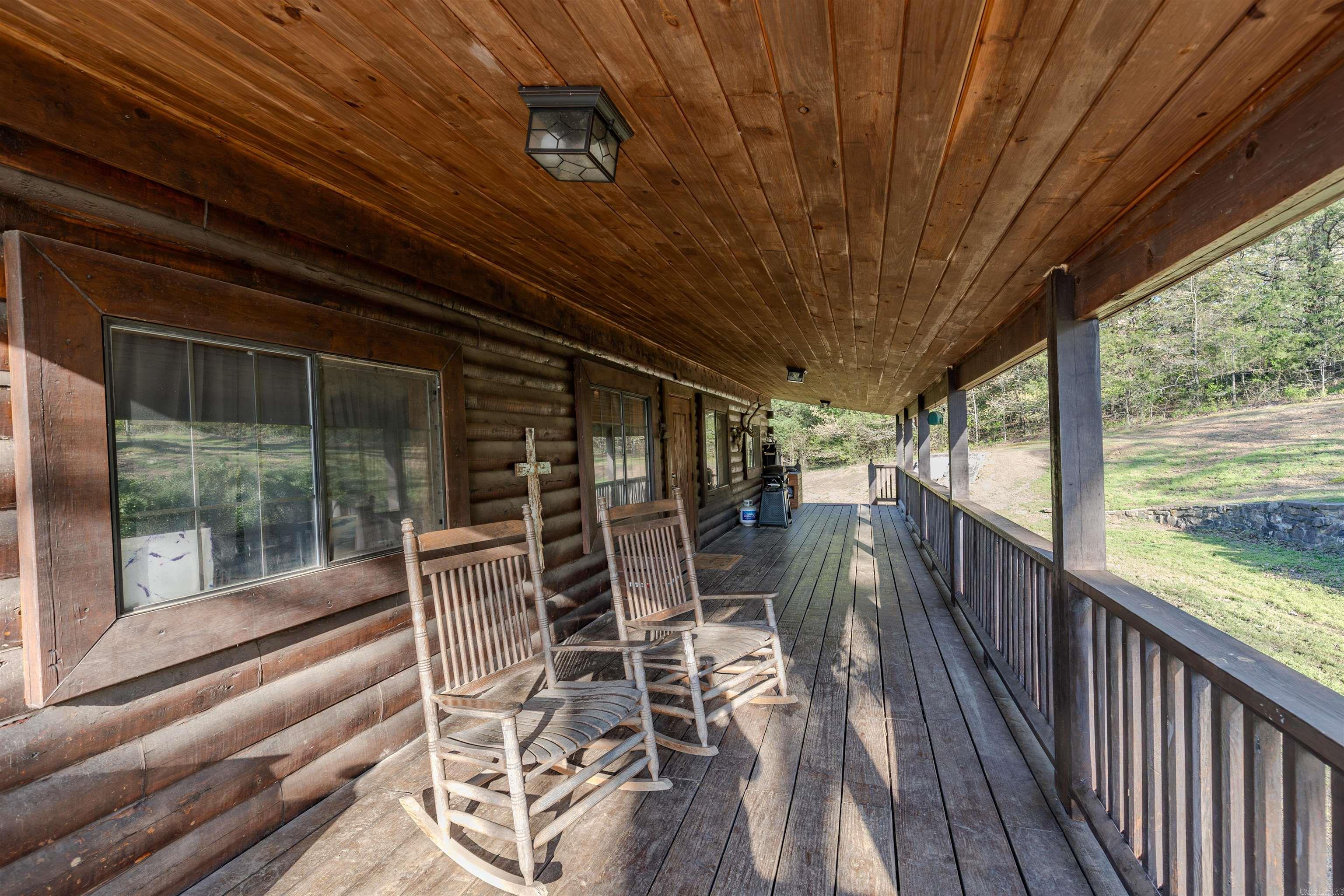 208  Mountain  Perryville, AR