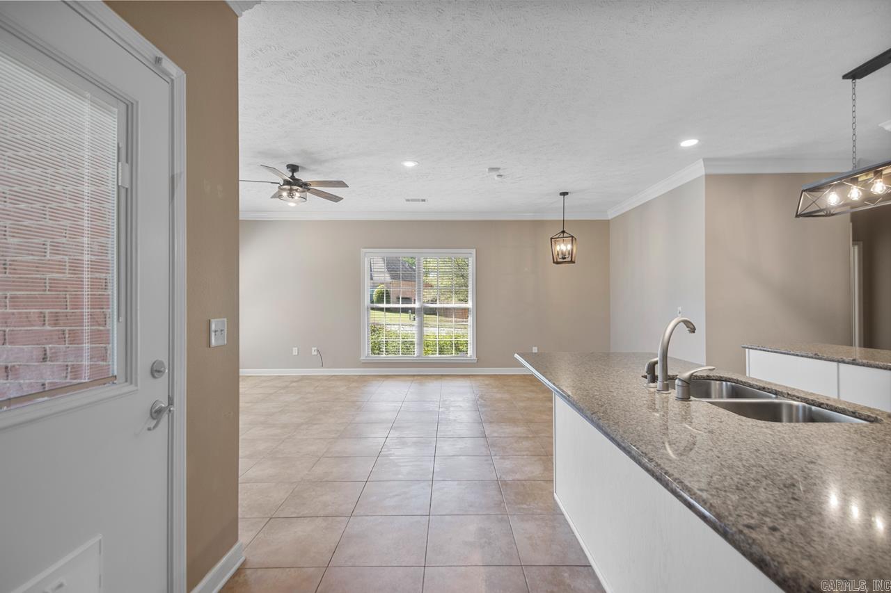 112  Mountain Valley  Maumelle, AR