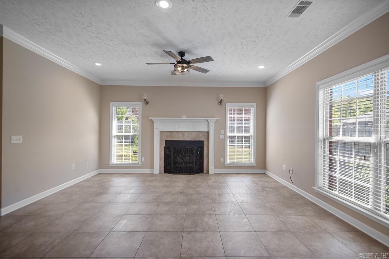 112  Mountain Valley  Maumelle, AR