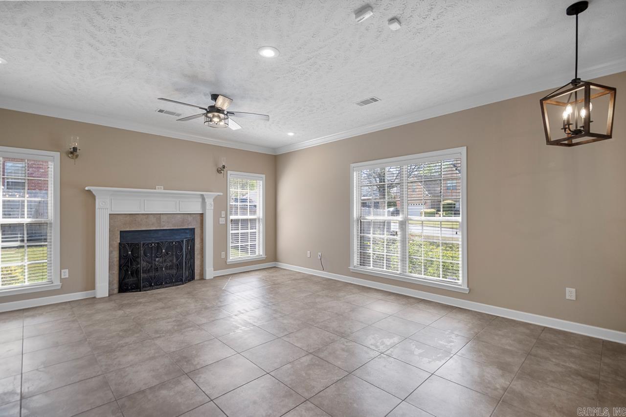 112  Mountain Valley  Maumelle, AR